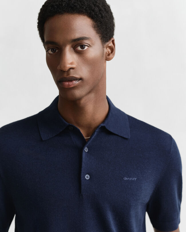 Camisola de malha estilo polo de manga curta em l&atilde; de merino extrafina