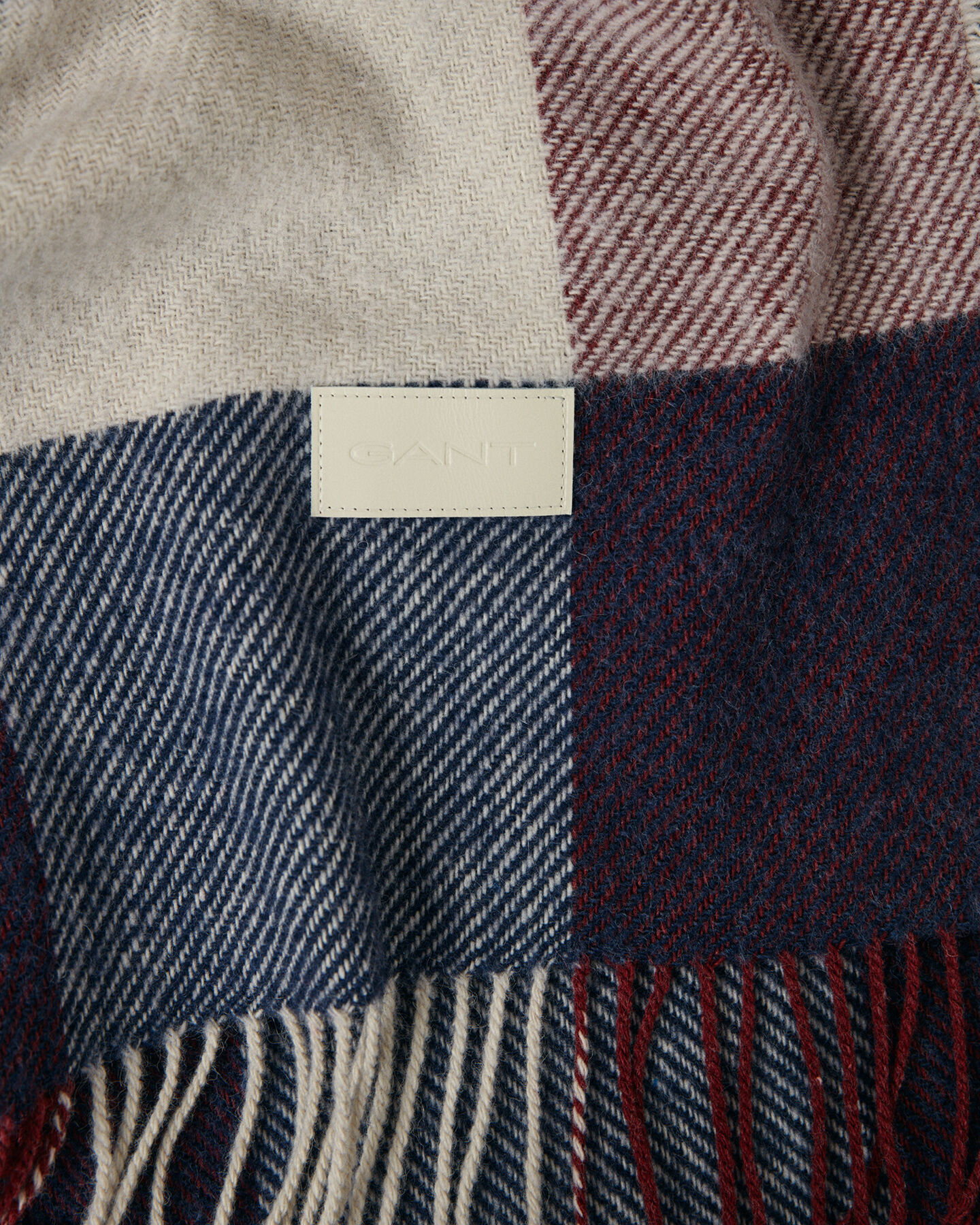 Manta decorativa com padrão de xadrez