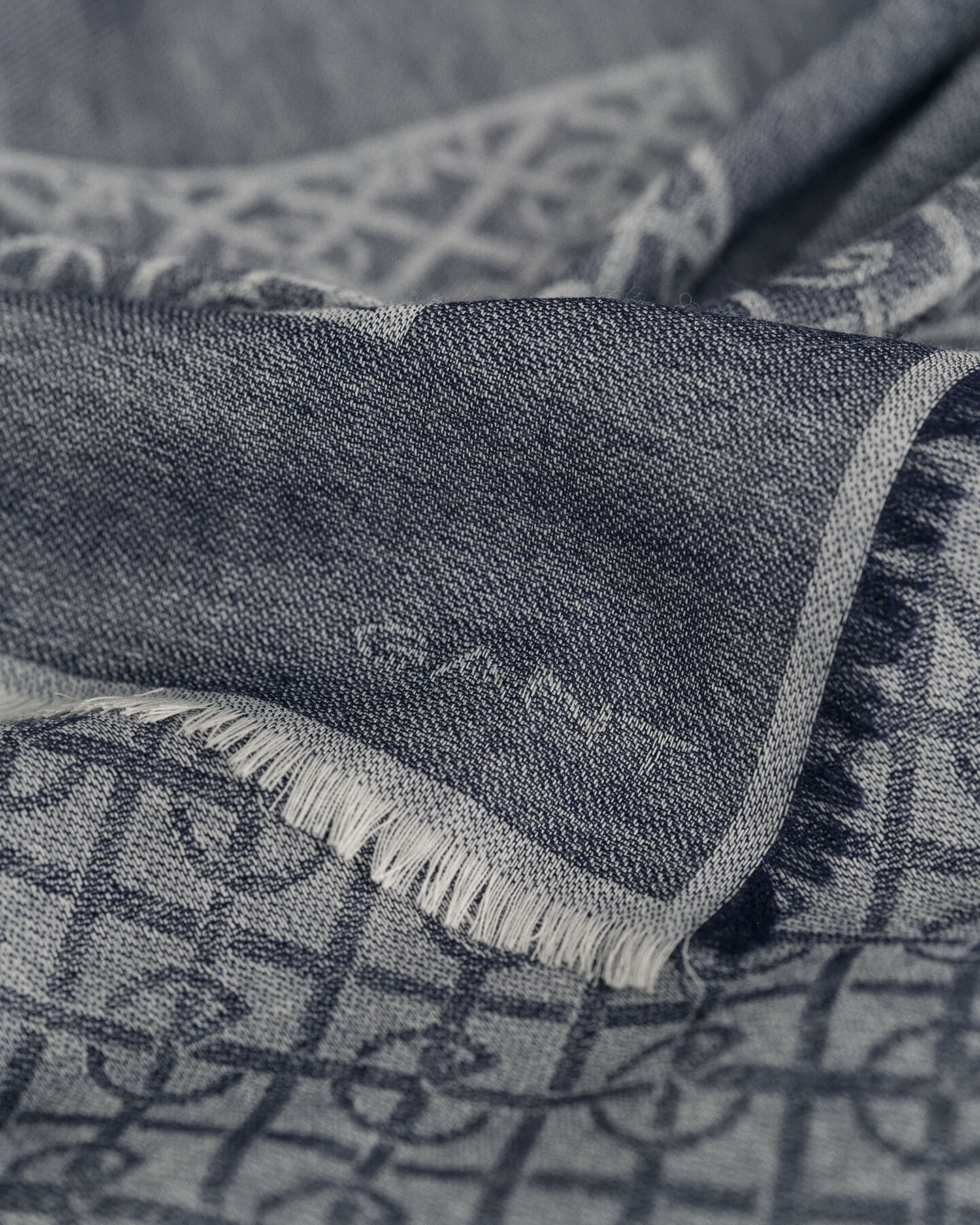 Cachecol leve G Patterned