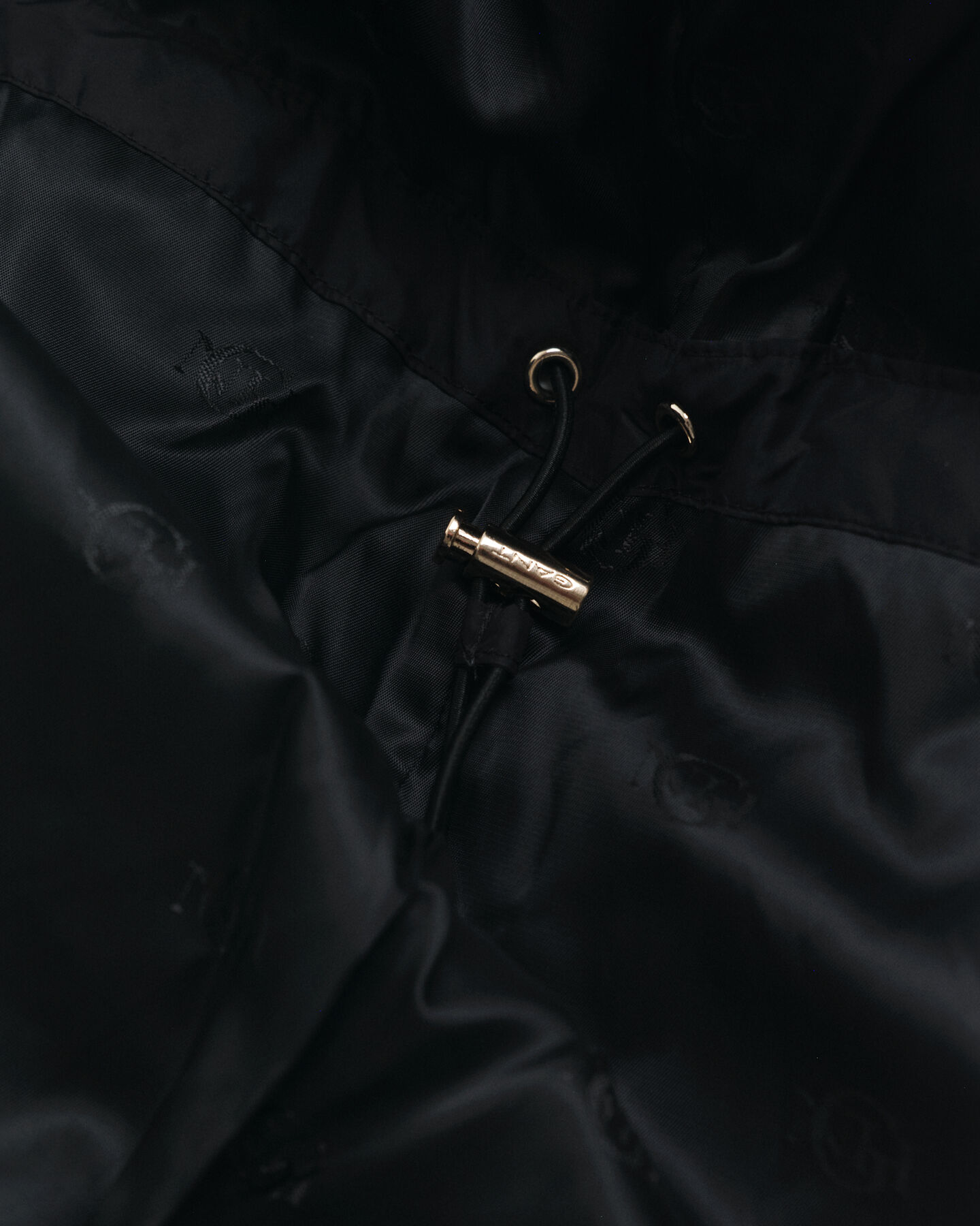 Sobretudo de penas comprido