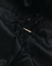 Sobretudo de penas comprido