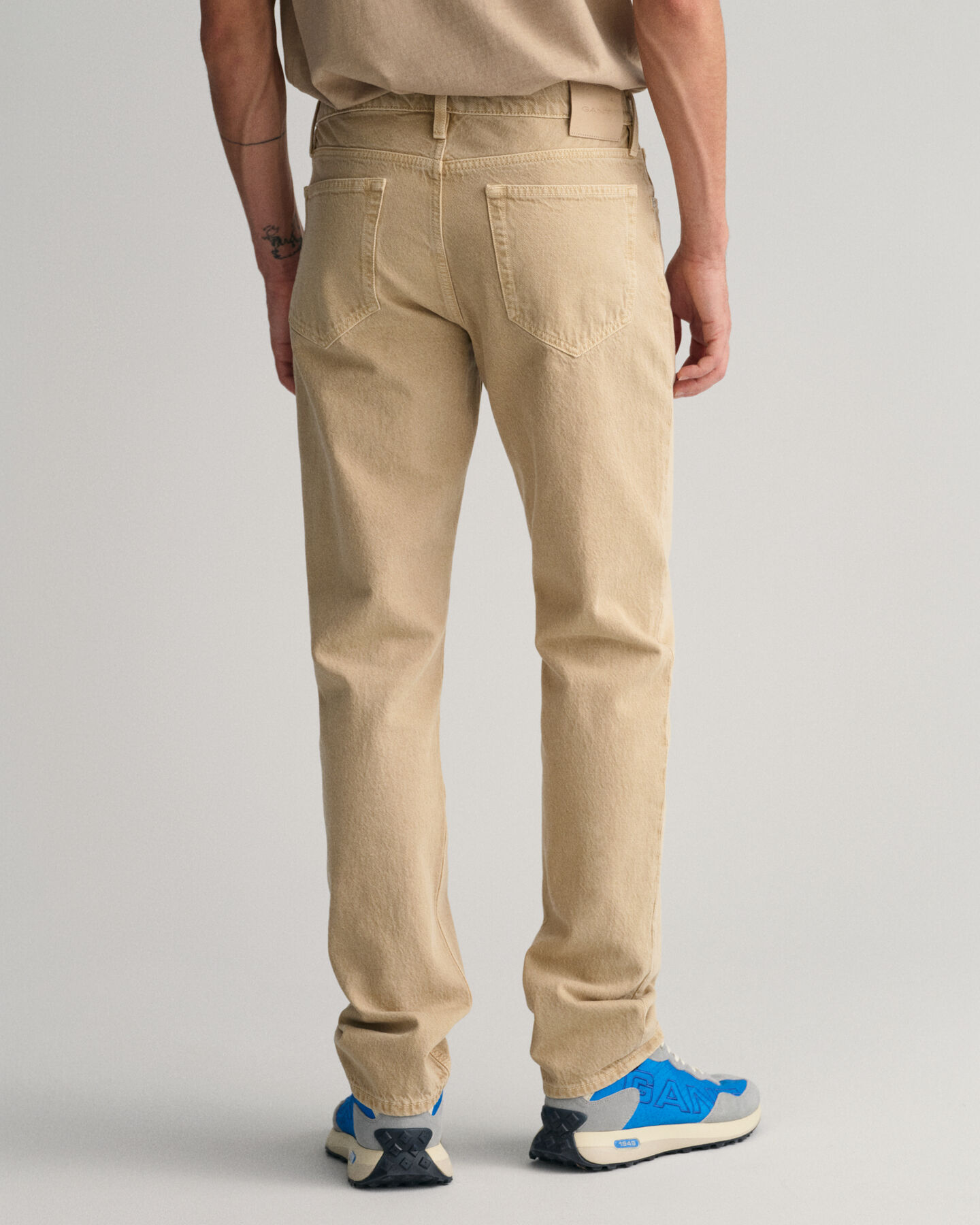 Cal&ccedil;as de ganga coloridas Arley regular fit