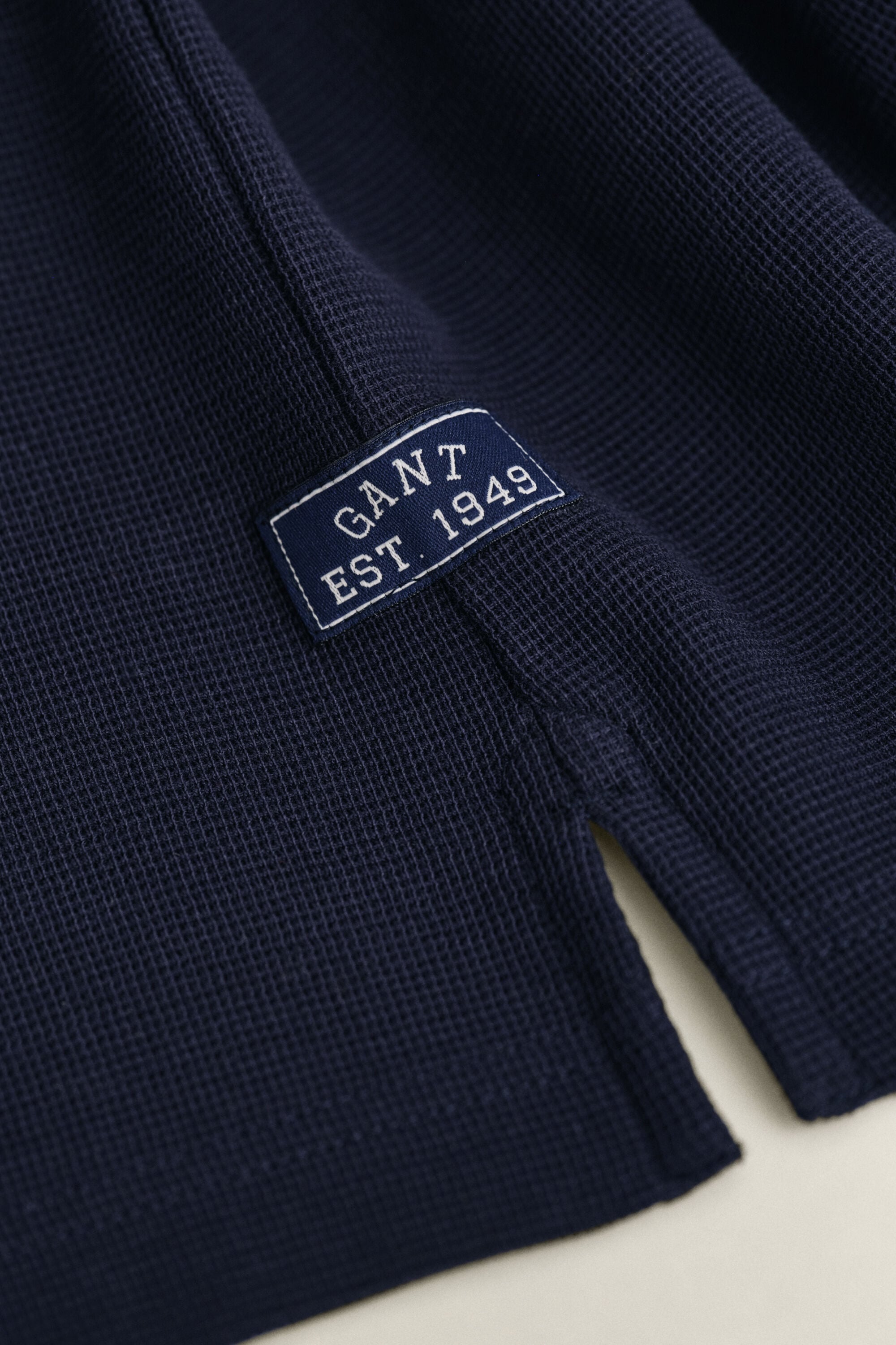 Polo com textura waffle