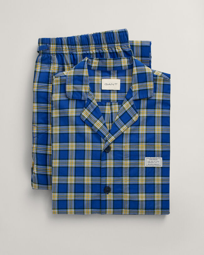 Pijama com padrão de xadrez