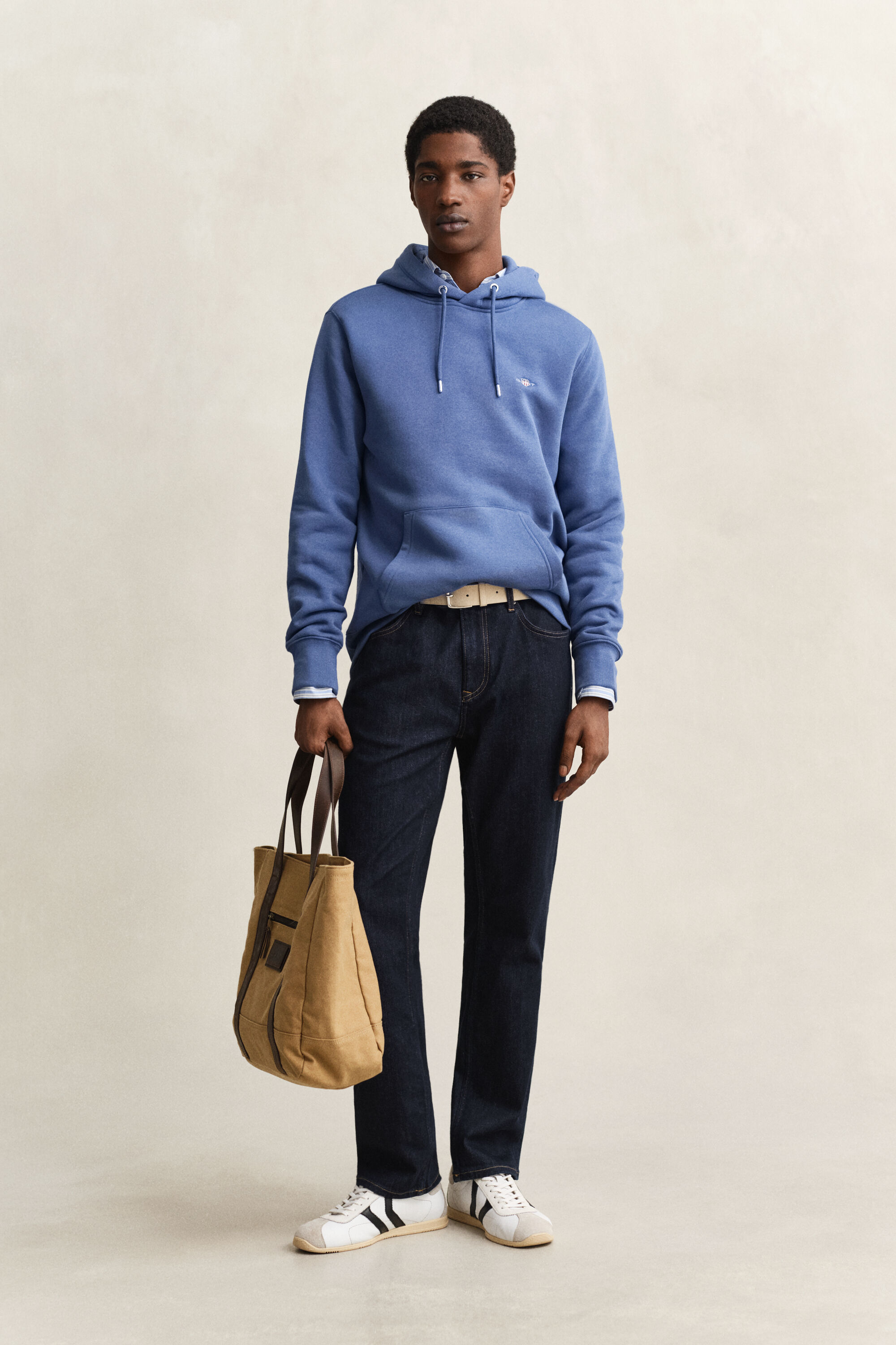 Sweatshirt com capuz Shield