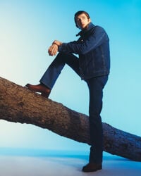 Calças de ganga Bootcut Wrangler x GANT