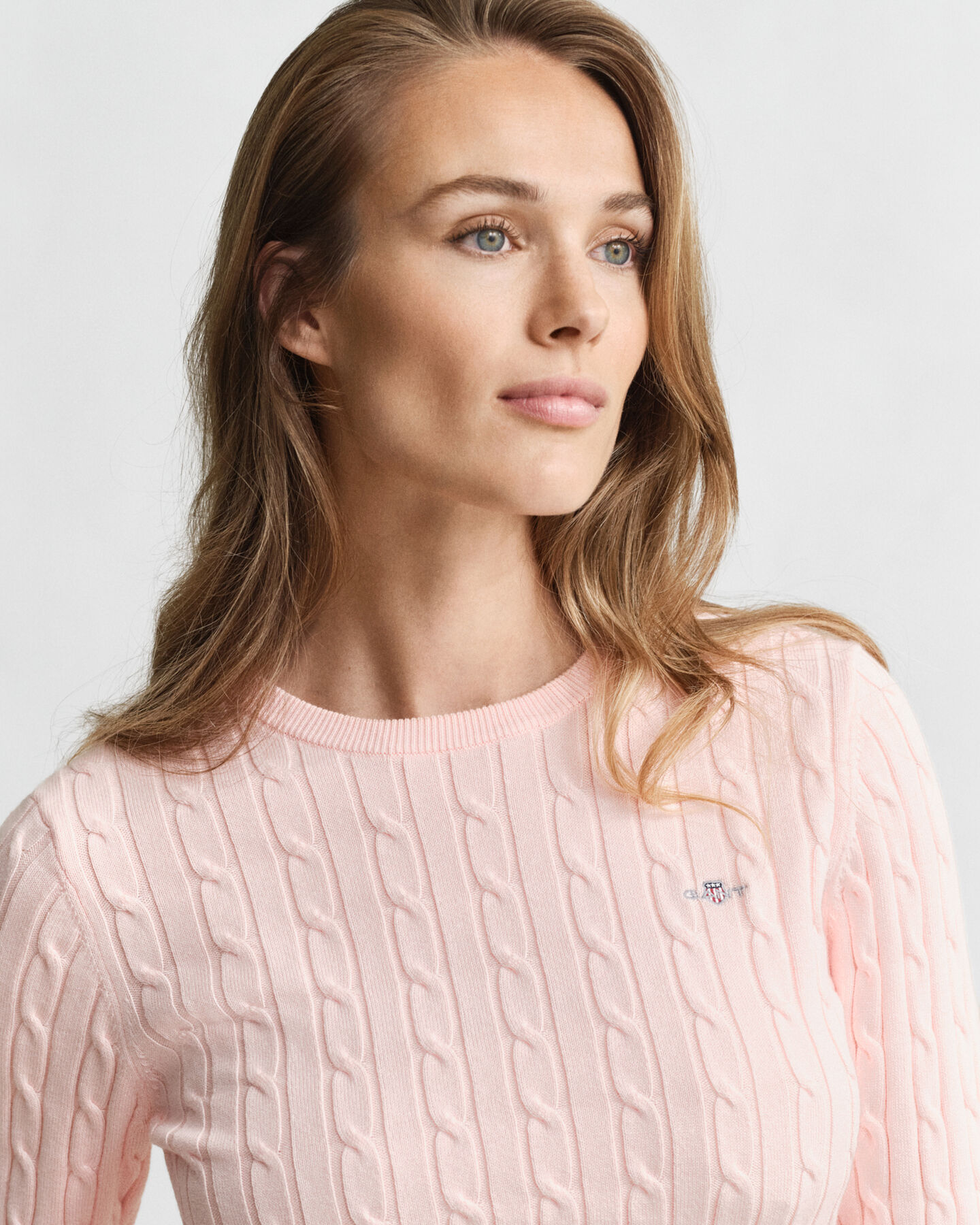 Camisola de malha entrançada com decote redondo em algodão com elastano