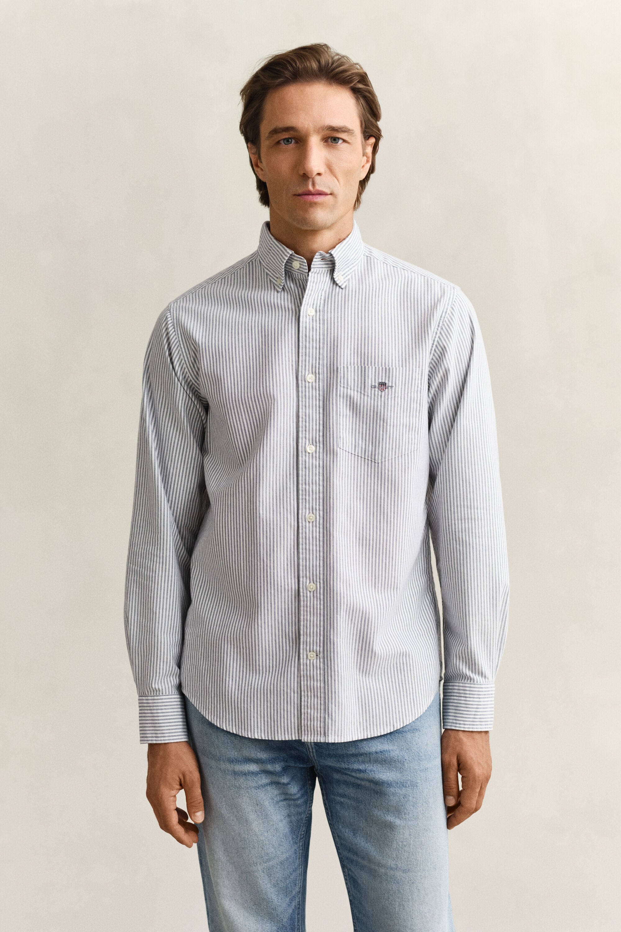 Camisa Oxford às riscas finas Classic