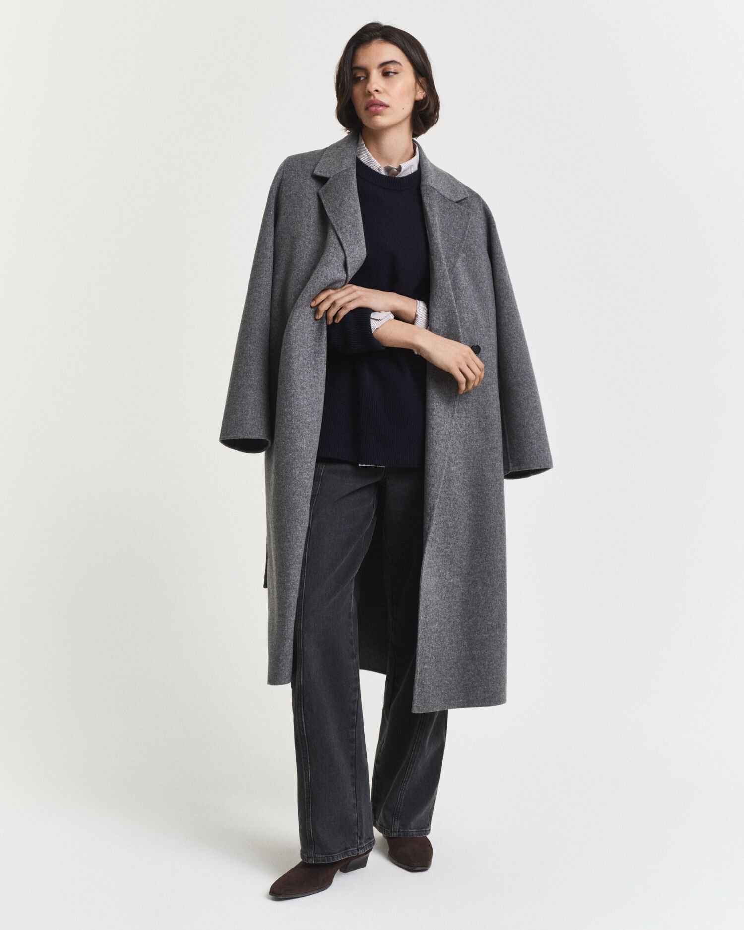 Camisola de malha em mistura de caxemira e lã suave com decote redondo