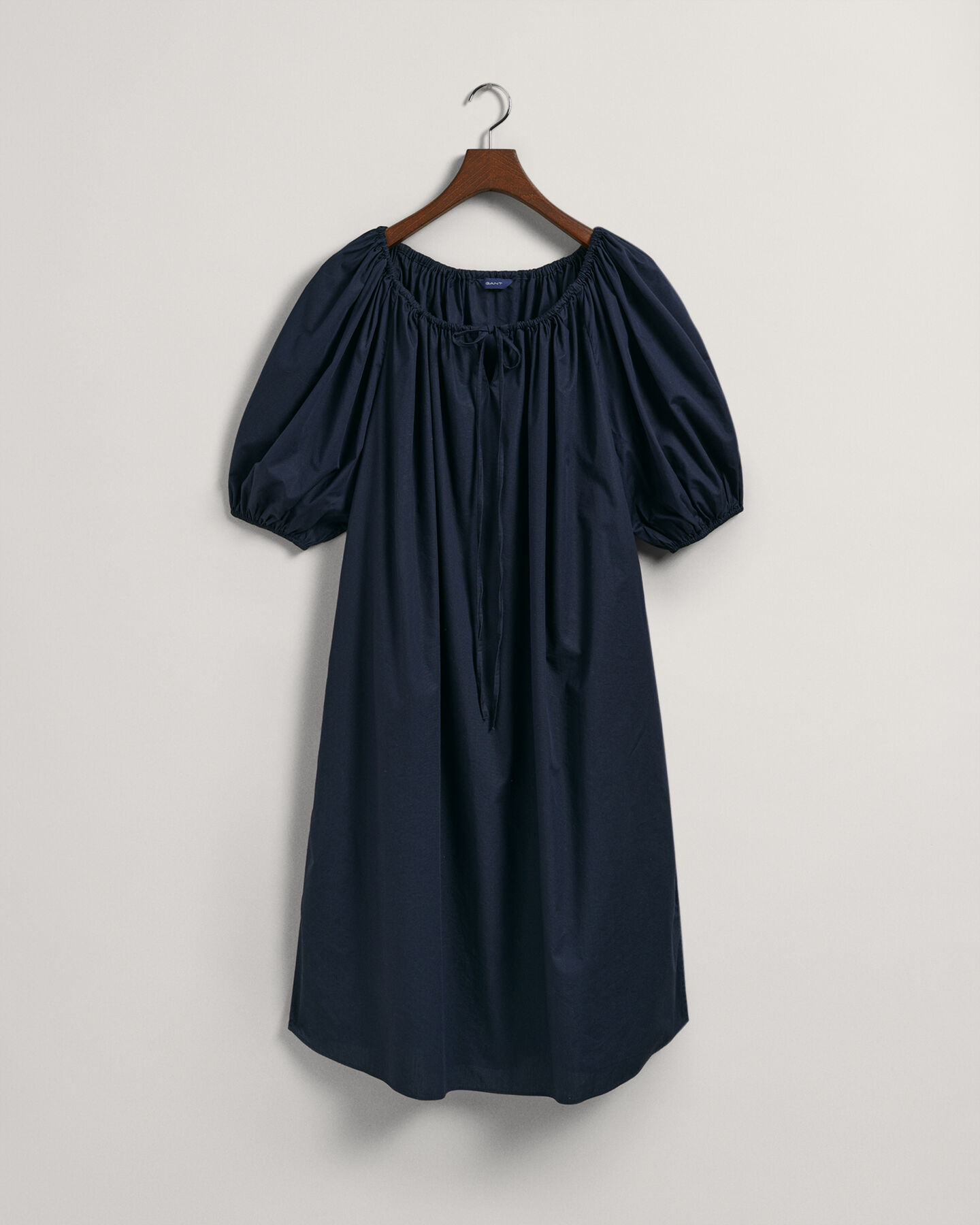 Vestido com franzidos