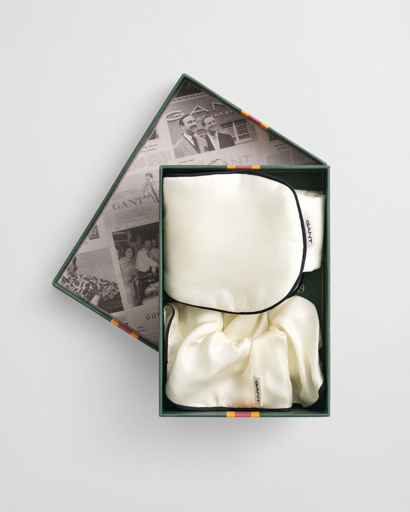 Conjunto de oferta com máscara para dormir e scrunchie em seda