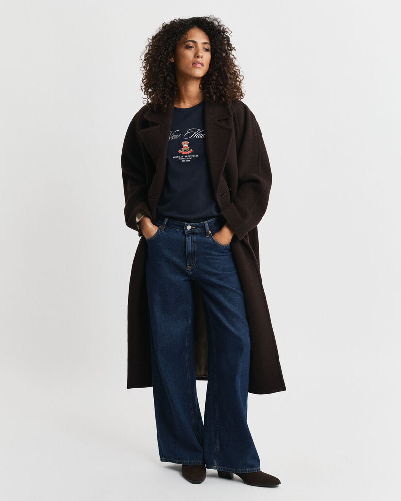 T-shirt Crest Graphic