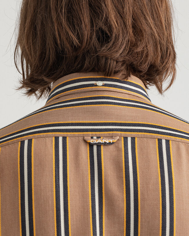 Camisa em liocel &agrave;s riscas Pure Prep relaxed fit