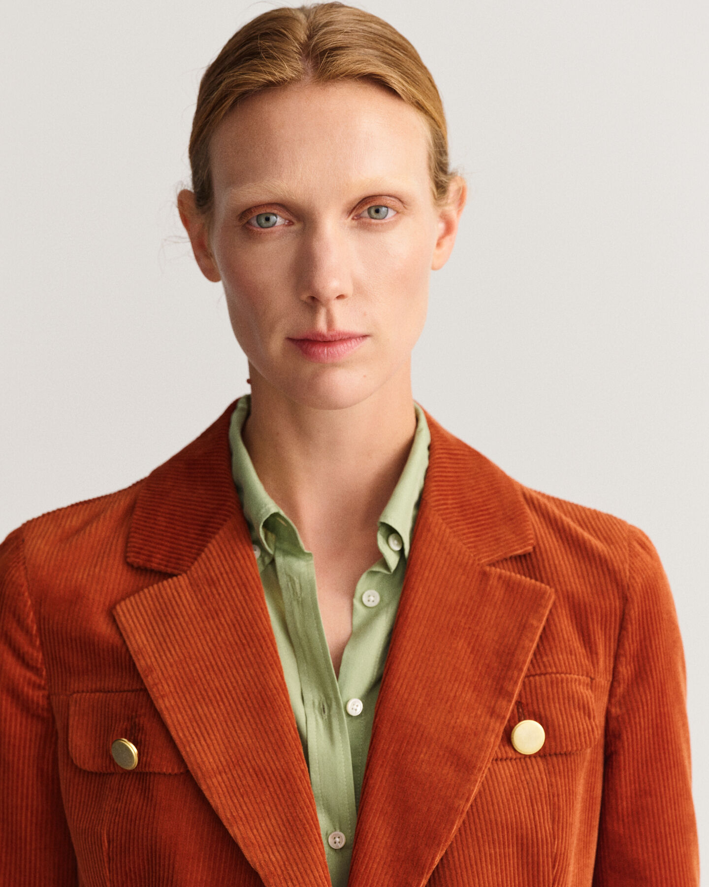 Blazer em bombazina slim