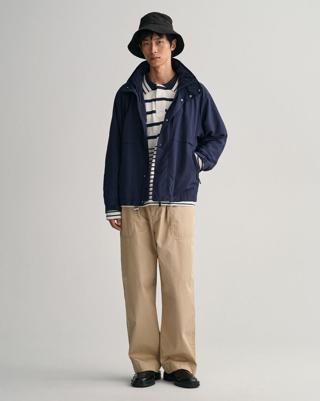 Casaco com mangas raglan