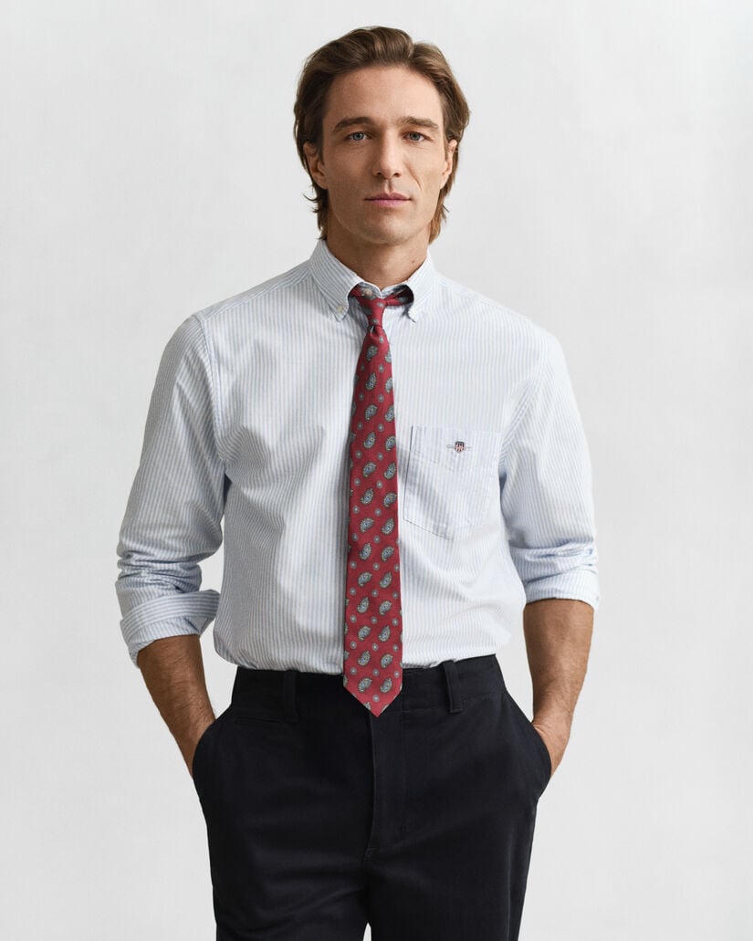 Camisa Oxford clássica com riscas finas regular fit