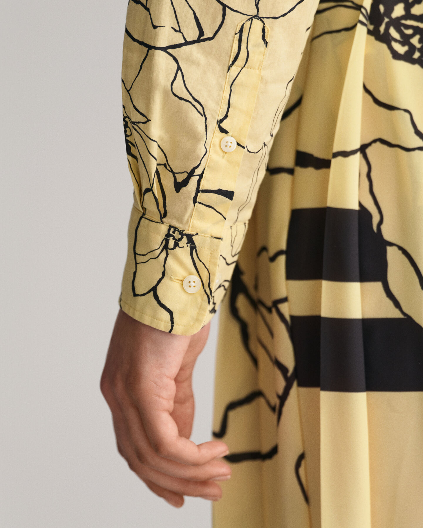 Camisa em voile de algodão Line Drawing regular fit