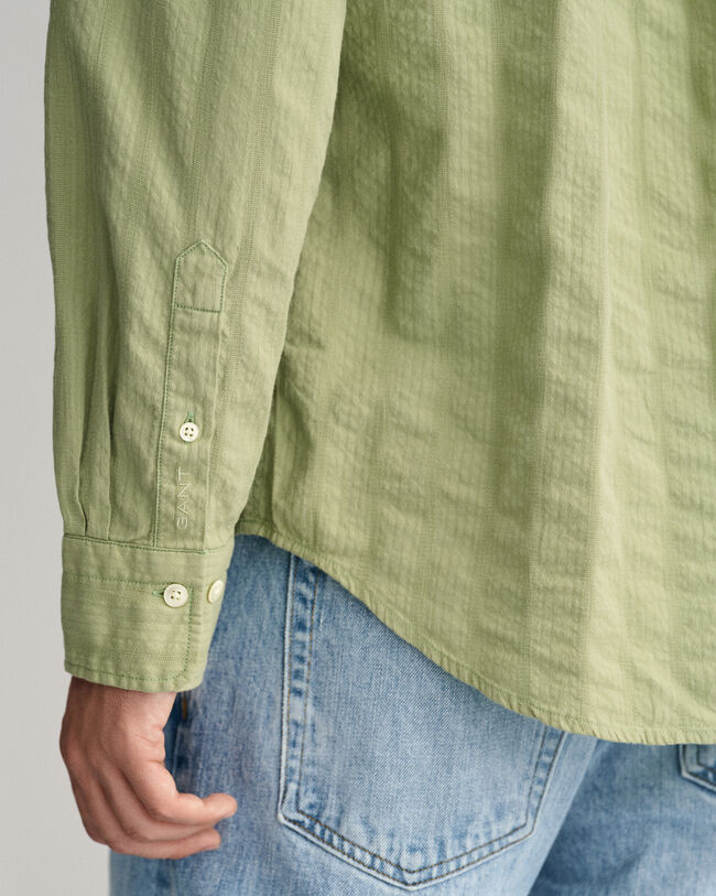 Camisa &agrave;s riscas Dobby relaxed fit