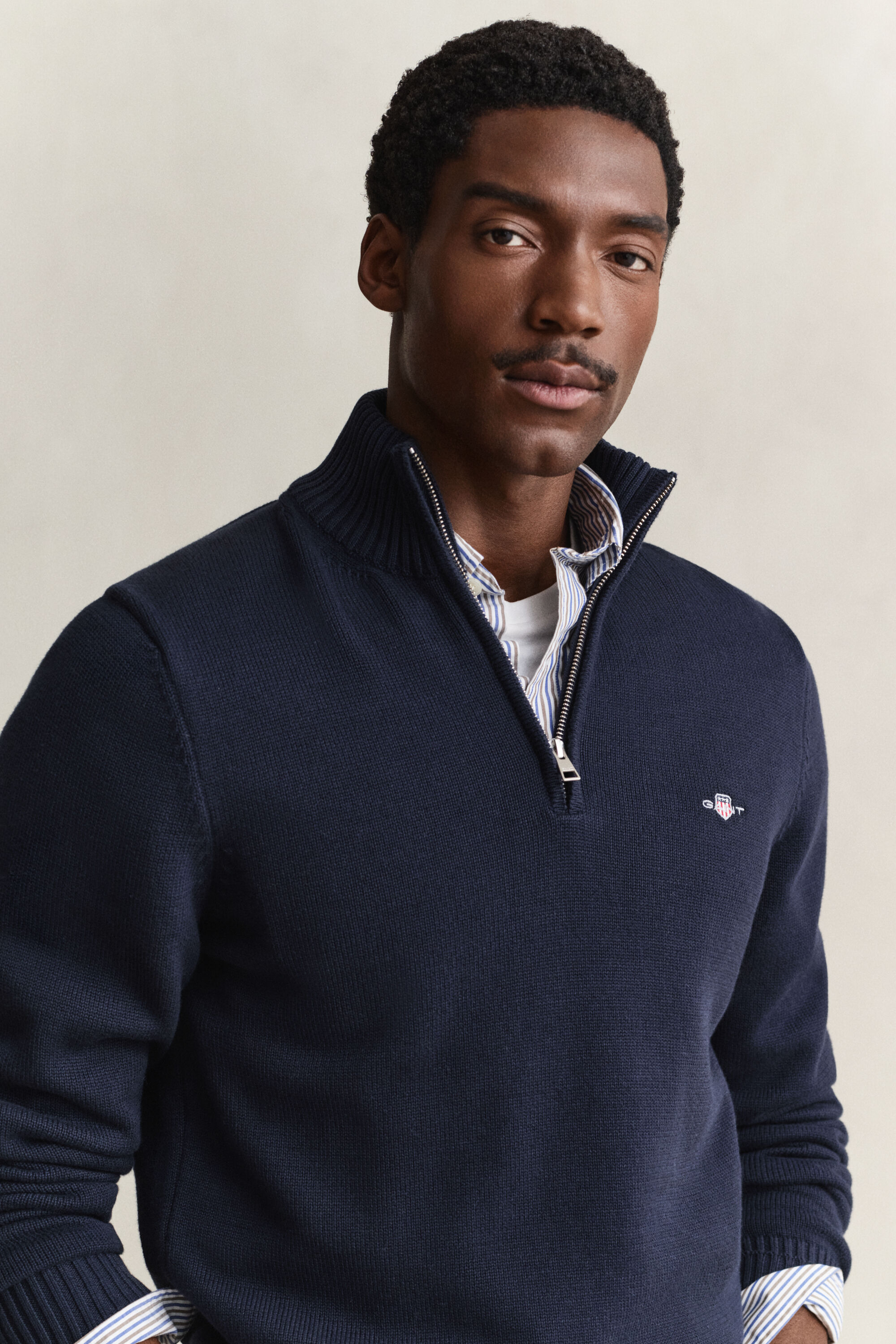 Camisola de malha em algodão com meio fecho Casual