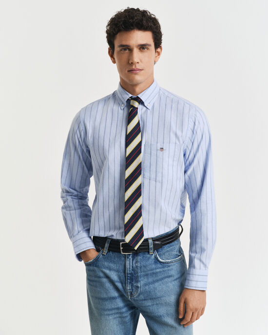 Camisa Oxford cl&aacute;ssica &agrave;s riscas regular fit