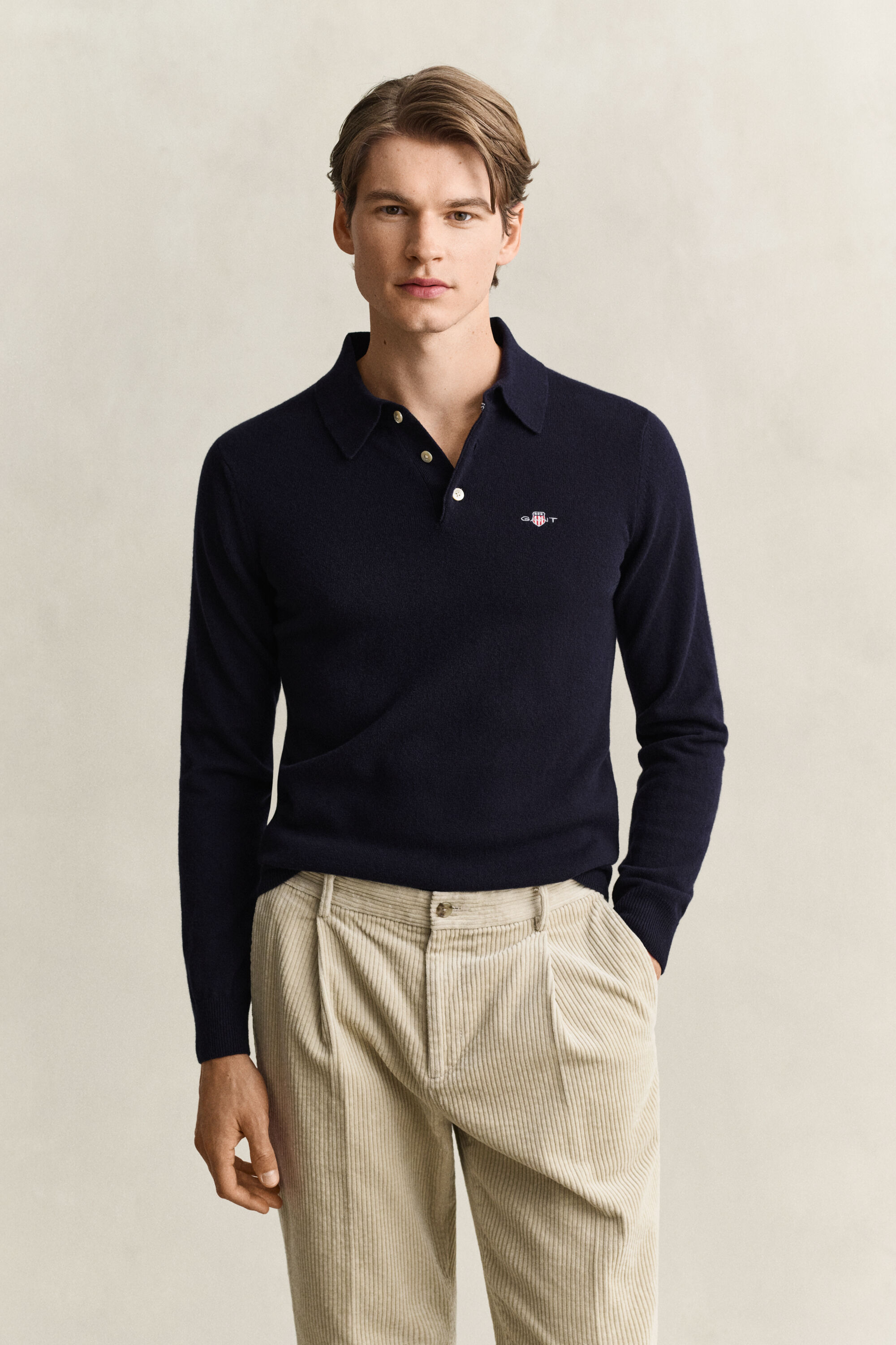Camisola de malha tipo polo em lã extrafina