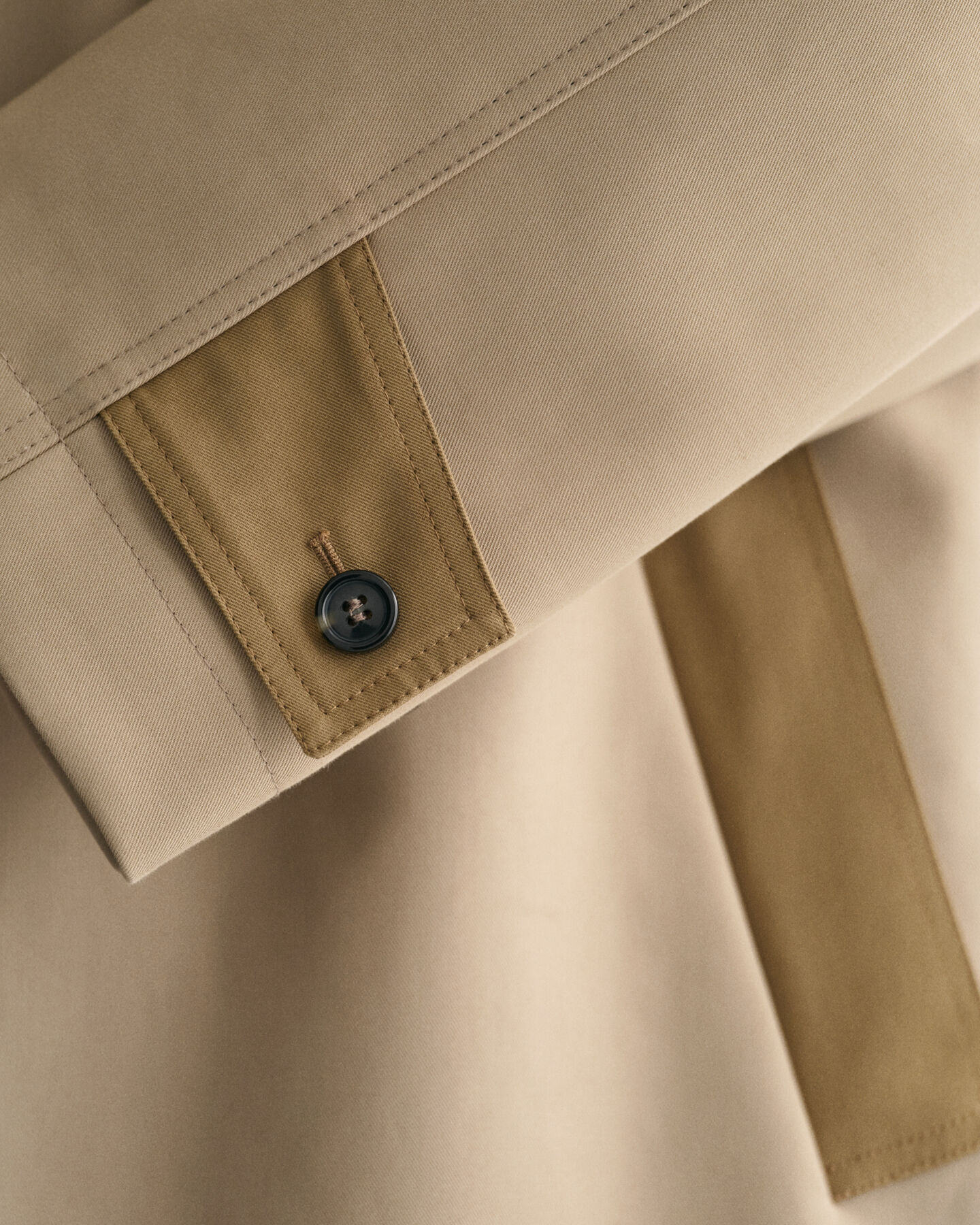 Gabardina reforçada