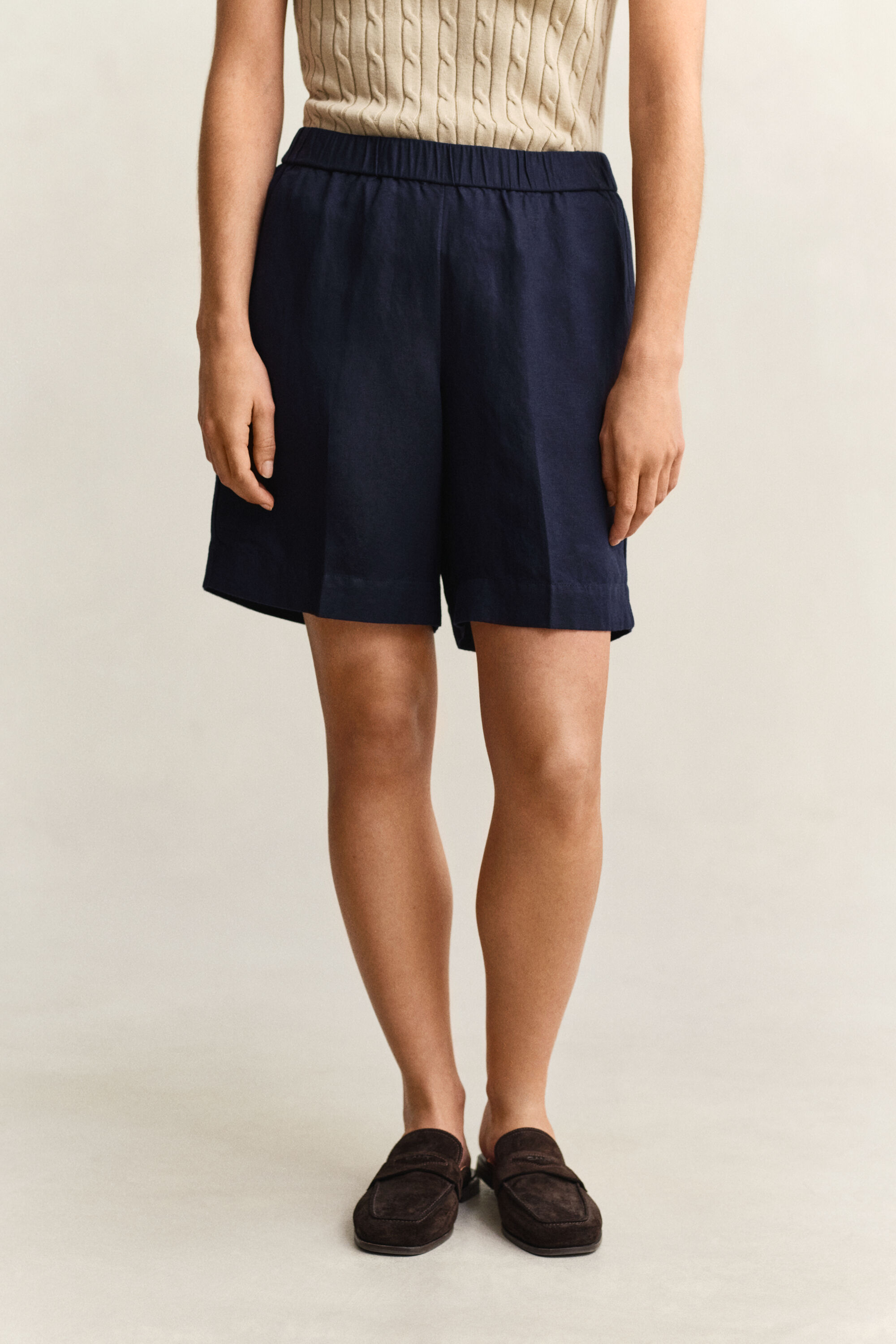 Calções em mistura de linho