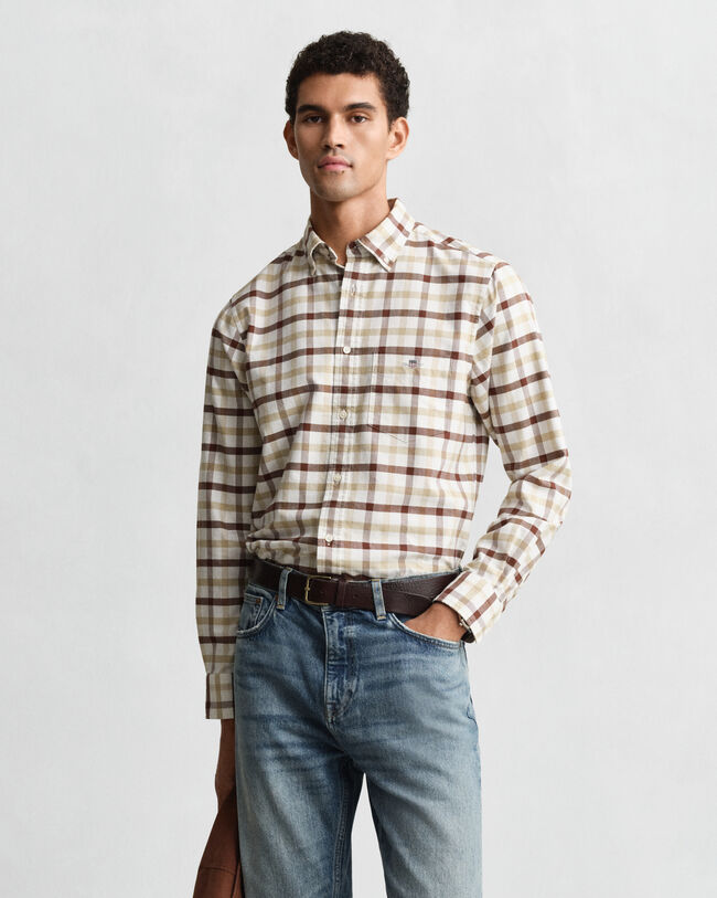 Camisa Oxford com padr&atilde;o de xadrez corte normal