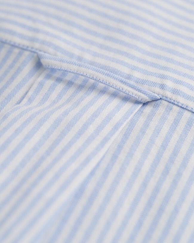 Camisa Oxford clássica com riscas finas regular fit
