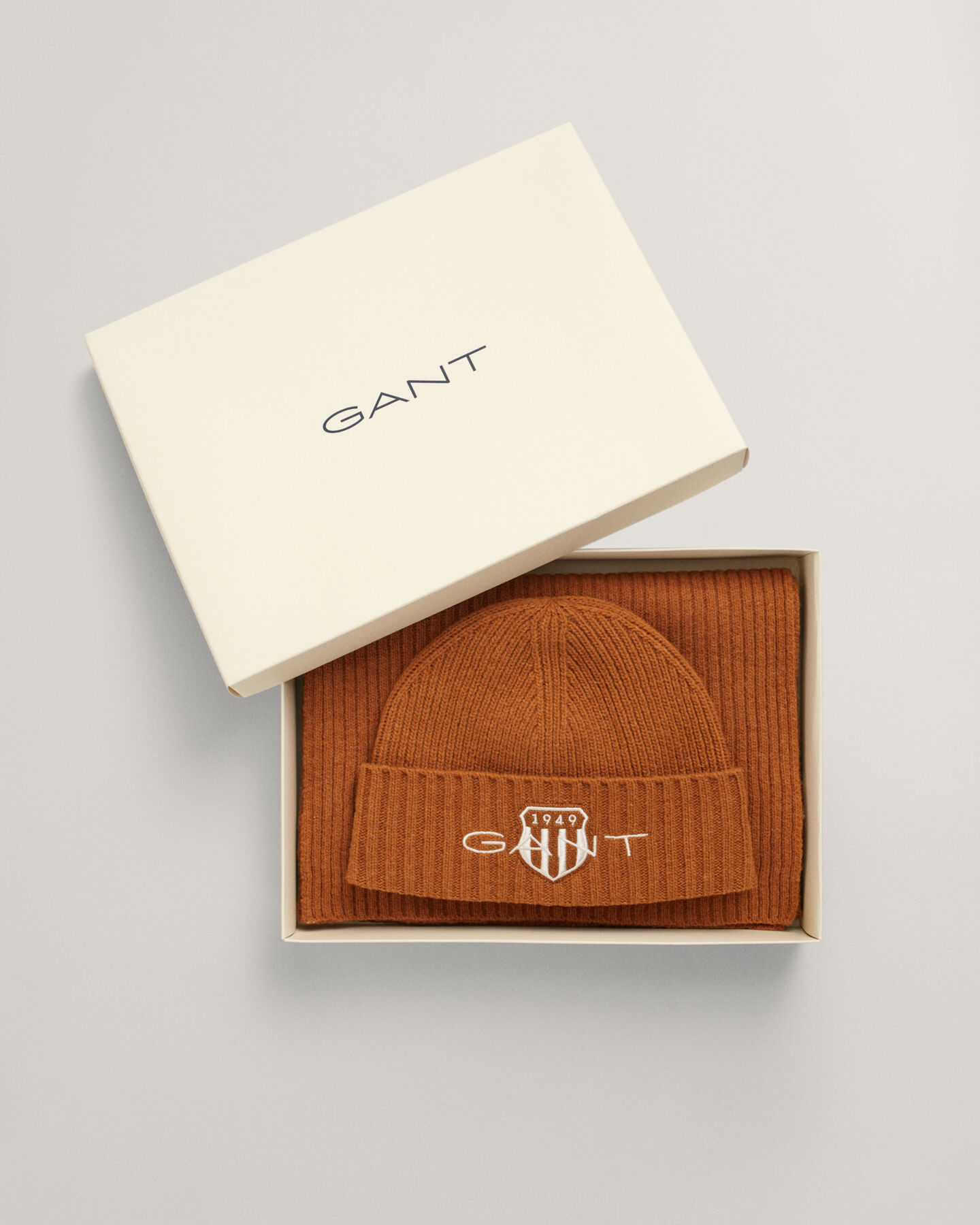 Conjunto de oferta com gorro e cachecol Teens