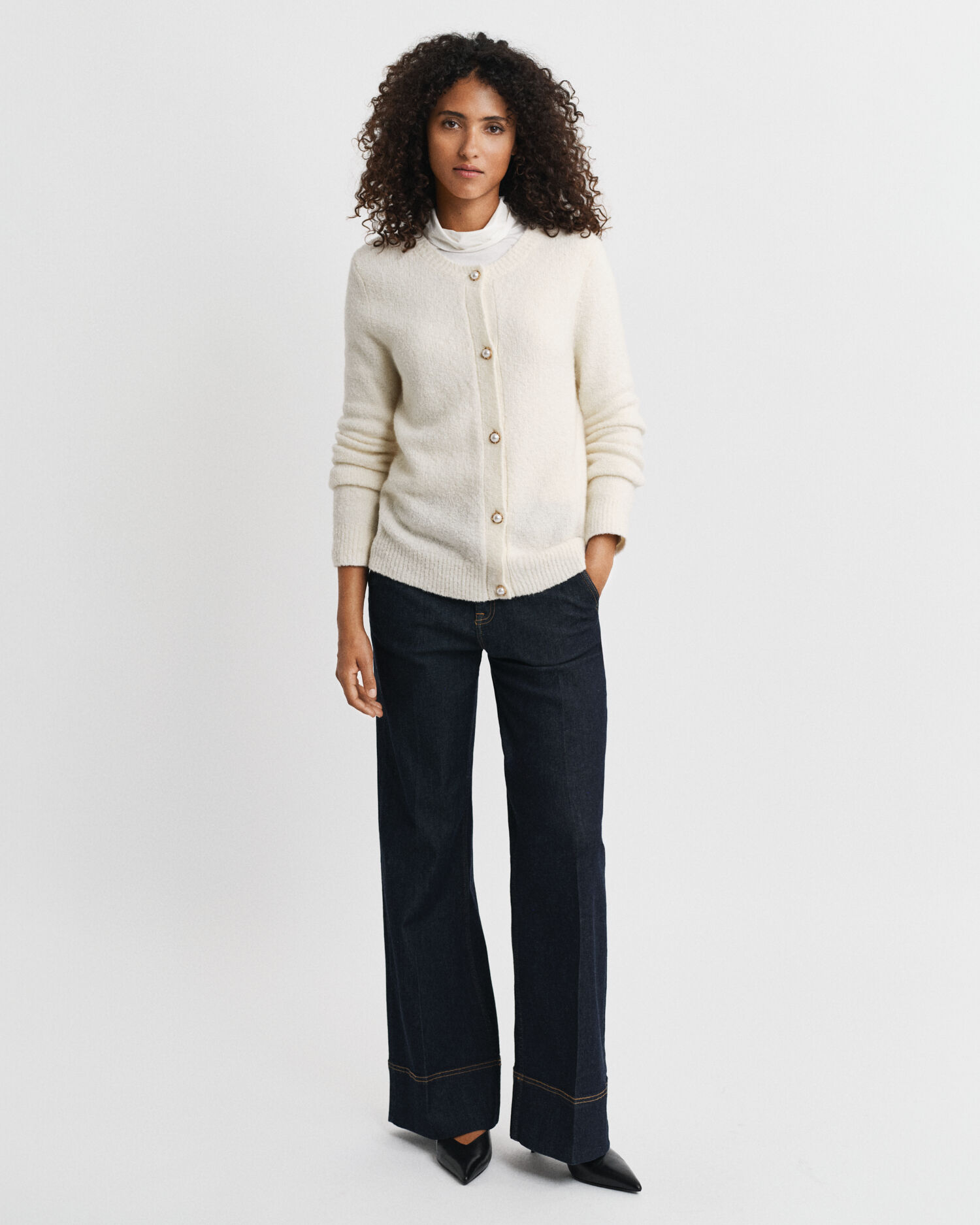 Casaco de malha com decote redondo Bouclé