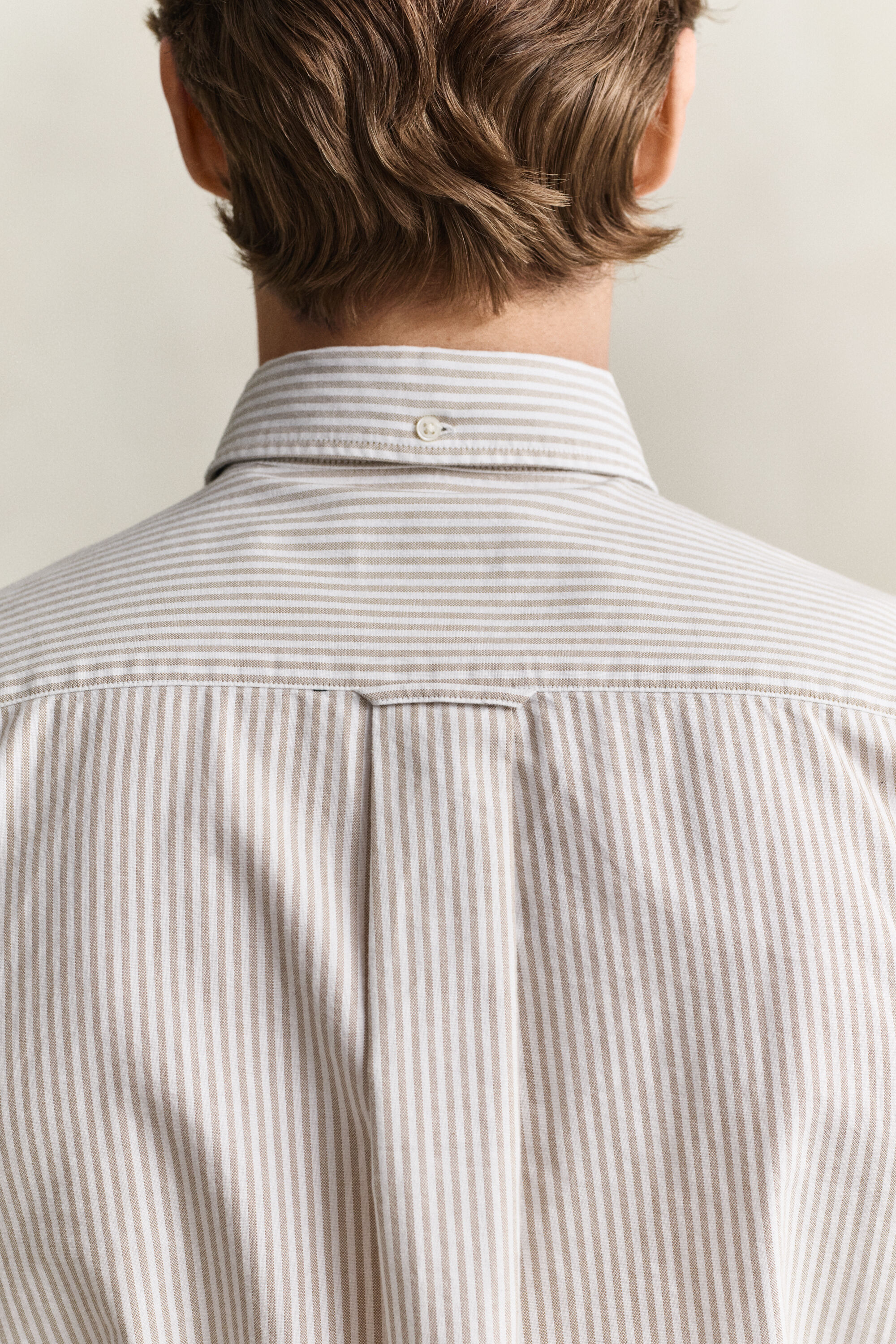 Camisa Oxford às riscas finas Classic