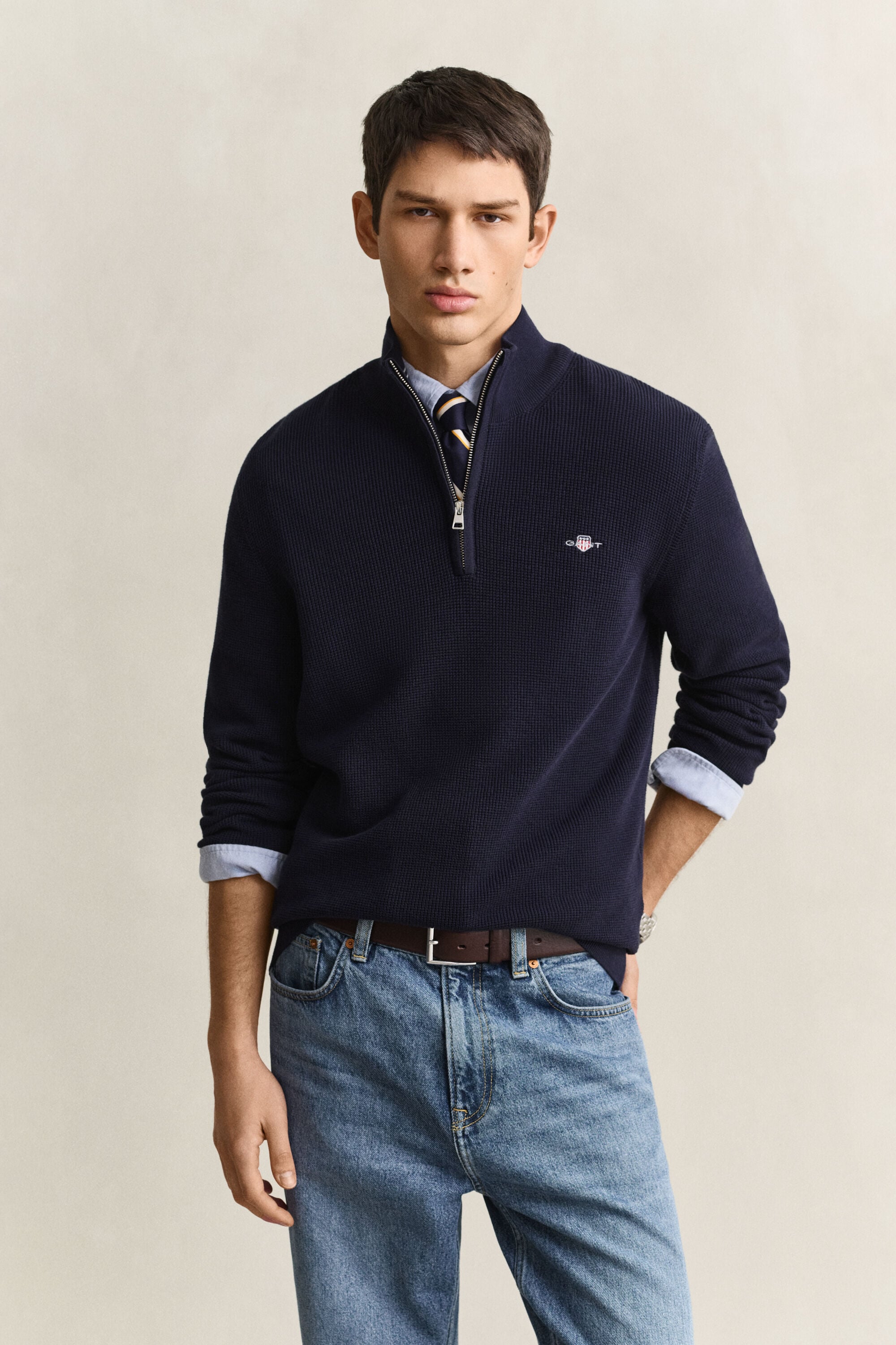 Camisola de malha com meio fecho em algodão texturizado