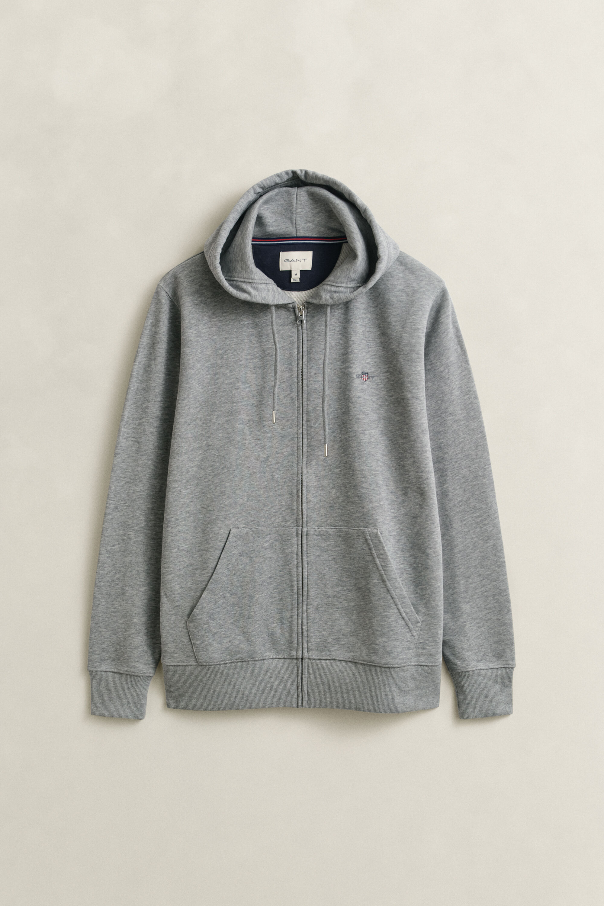 Sweatshirt com capuz e fecho Shield