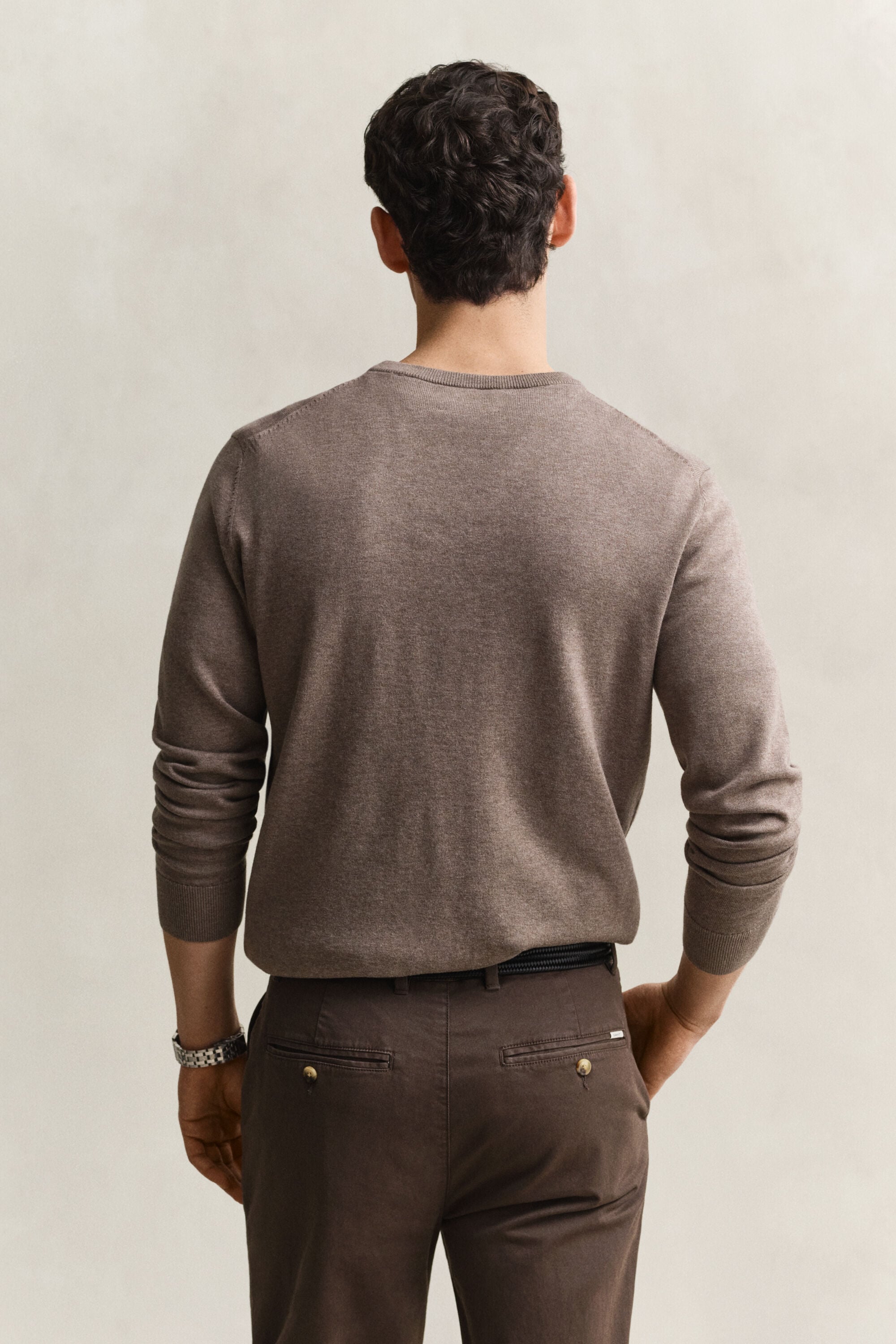 Camisola de malha com decote redondo clássica em algodão
