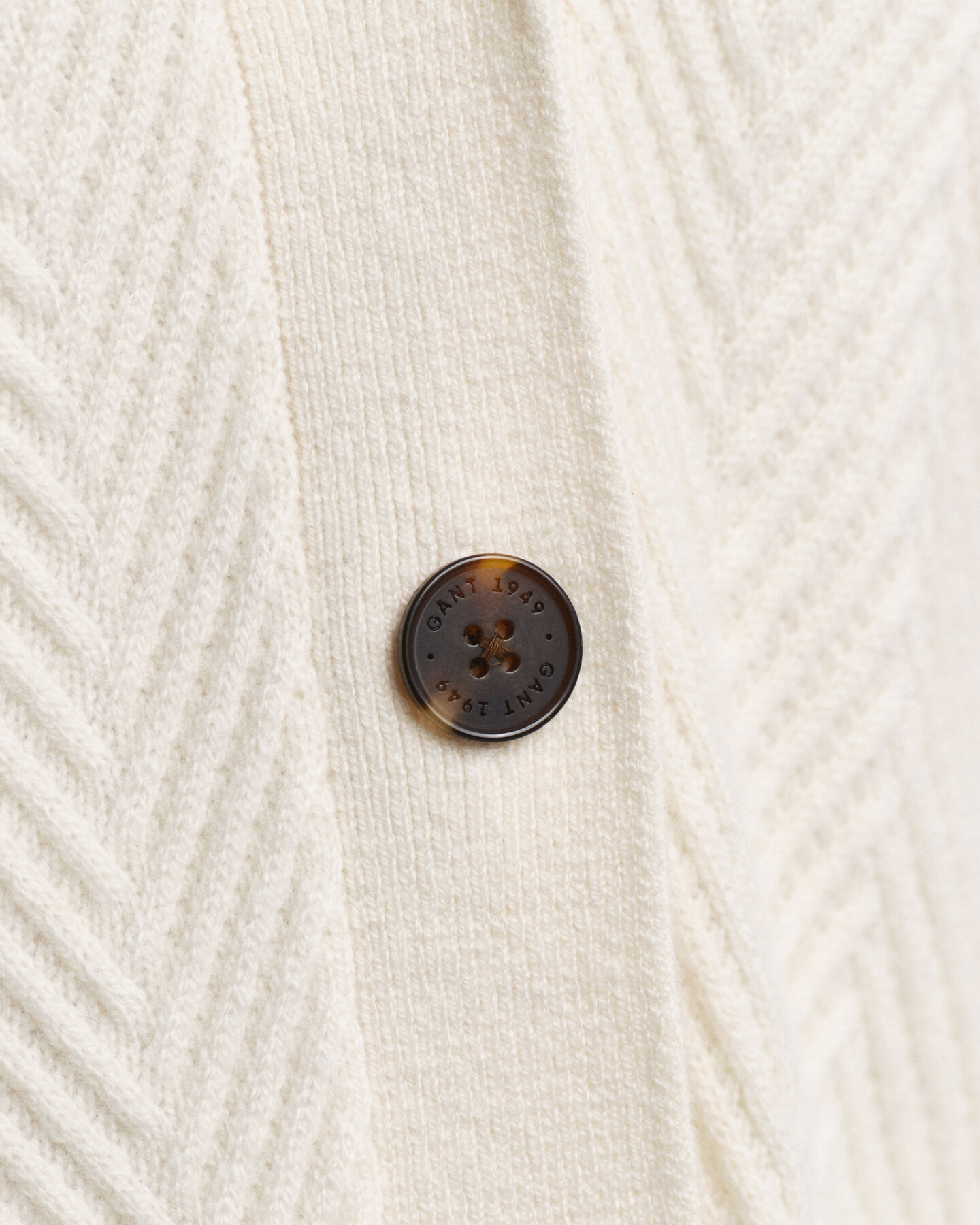 Casaco de malha com decote em V Herringbone