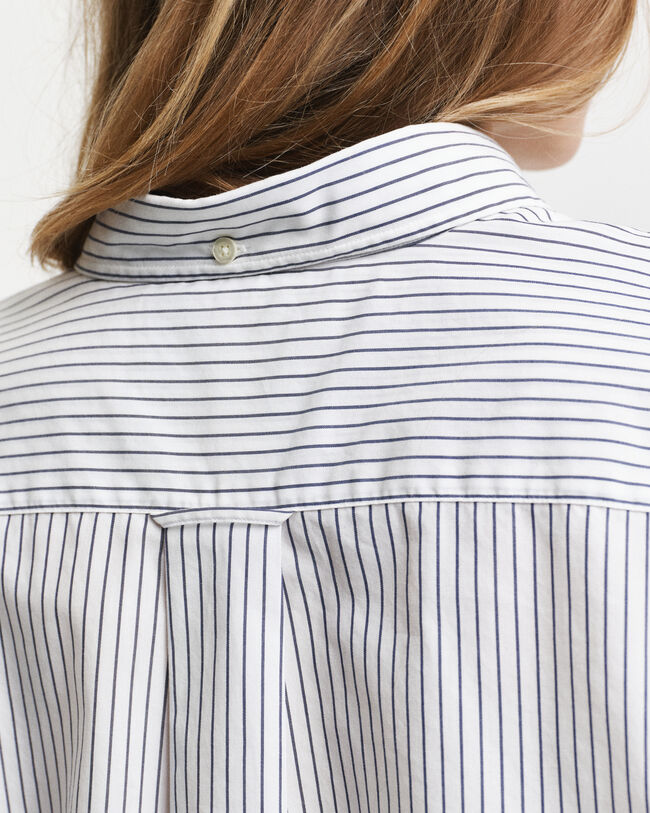 Camisa em popelina às riscas regular fit