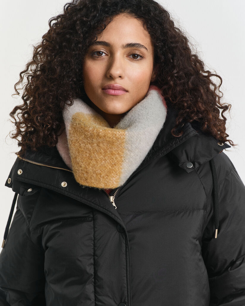 Sobretudo de penas comprido