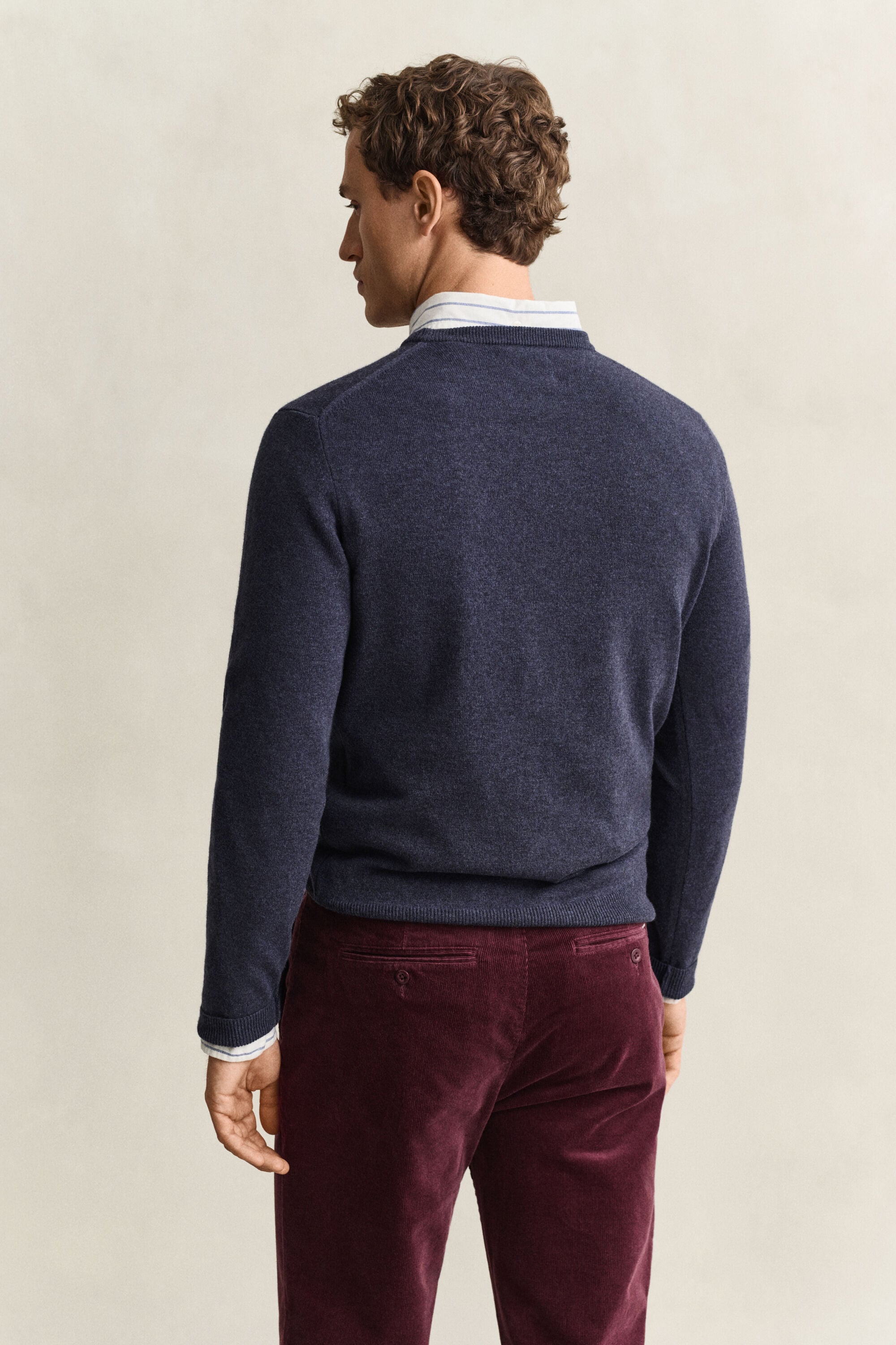 Camisola de malha com decote redondo em lã