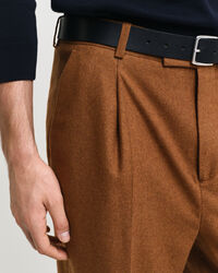 Calças de fato em flanela e lã relaxed fit