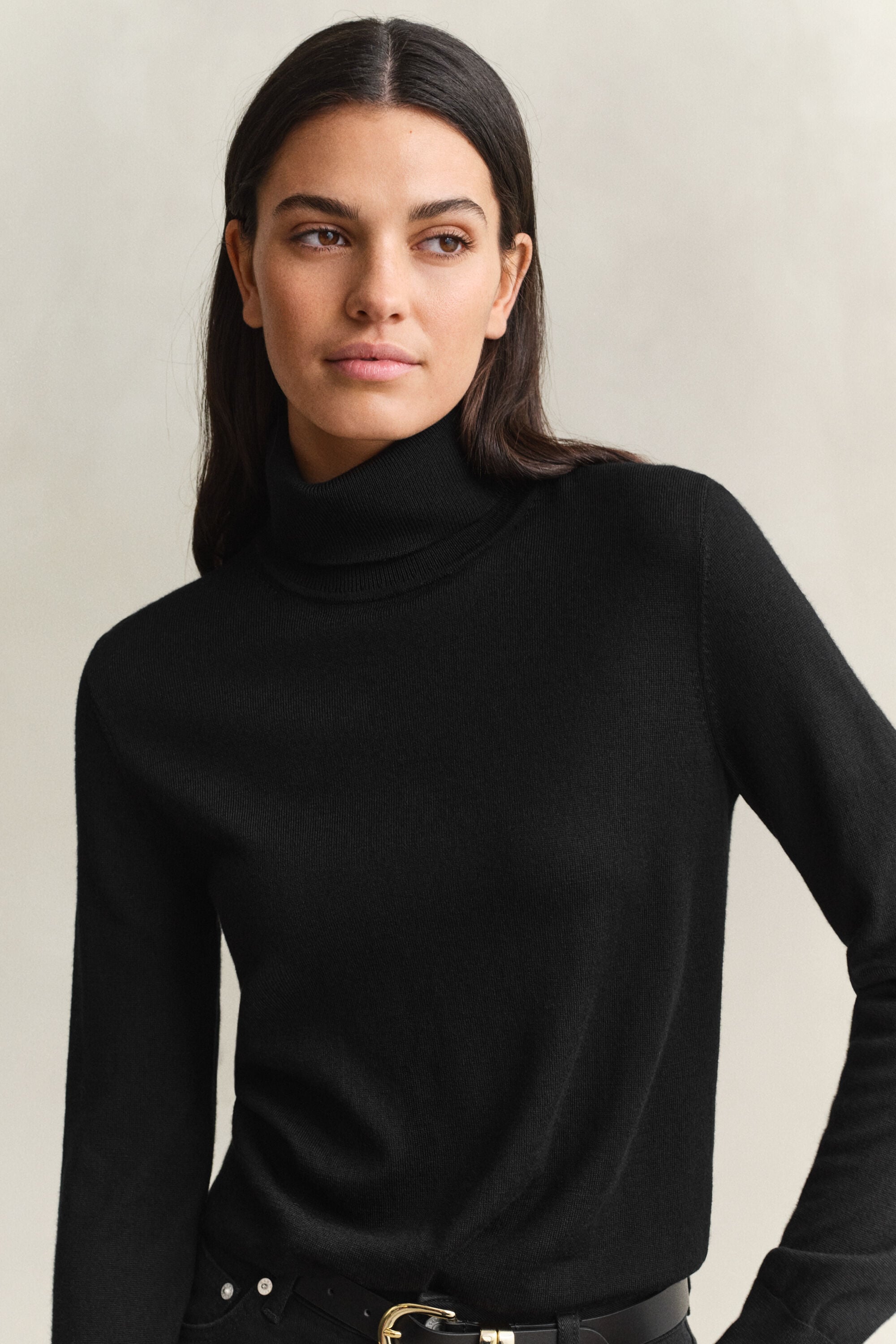 Camisola de gola alta em lã de merino extrafina