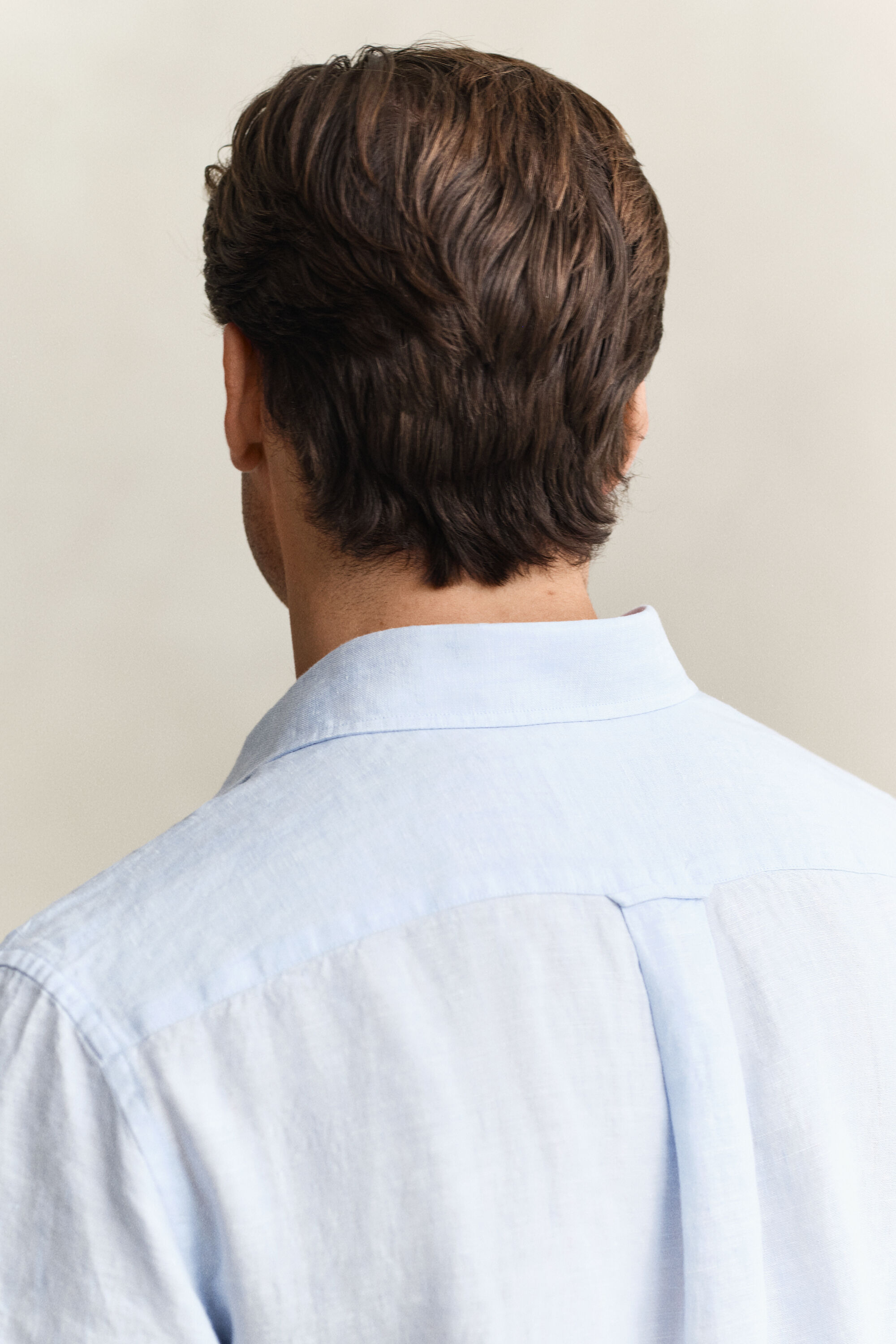 Camisa de manga curta em linho