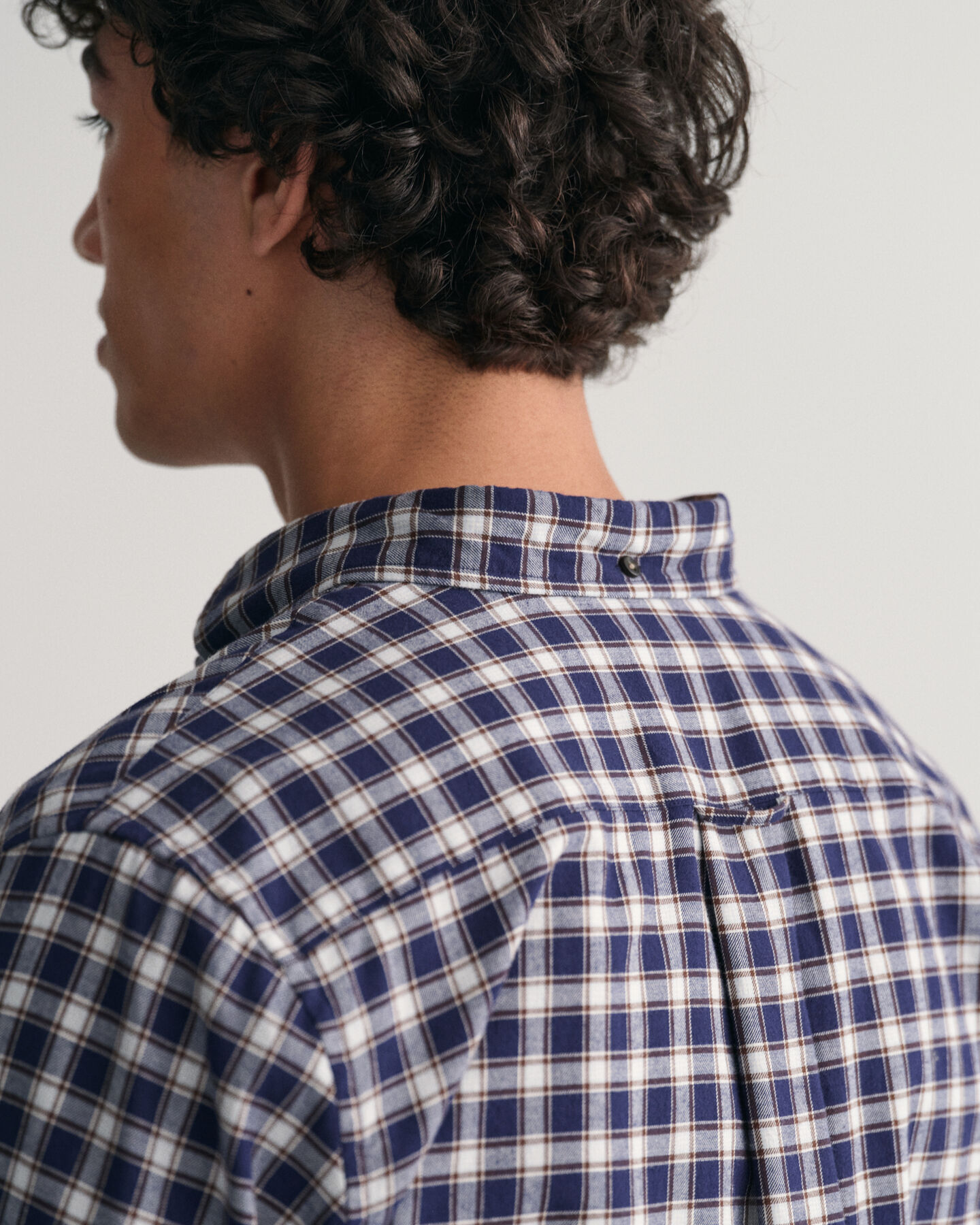 Camisa de flanela com padrão micro tartan regular fit