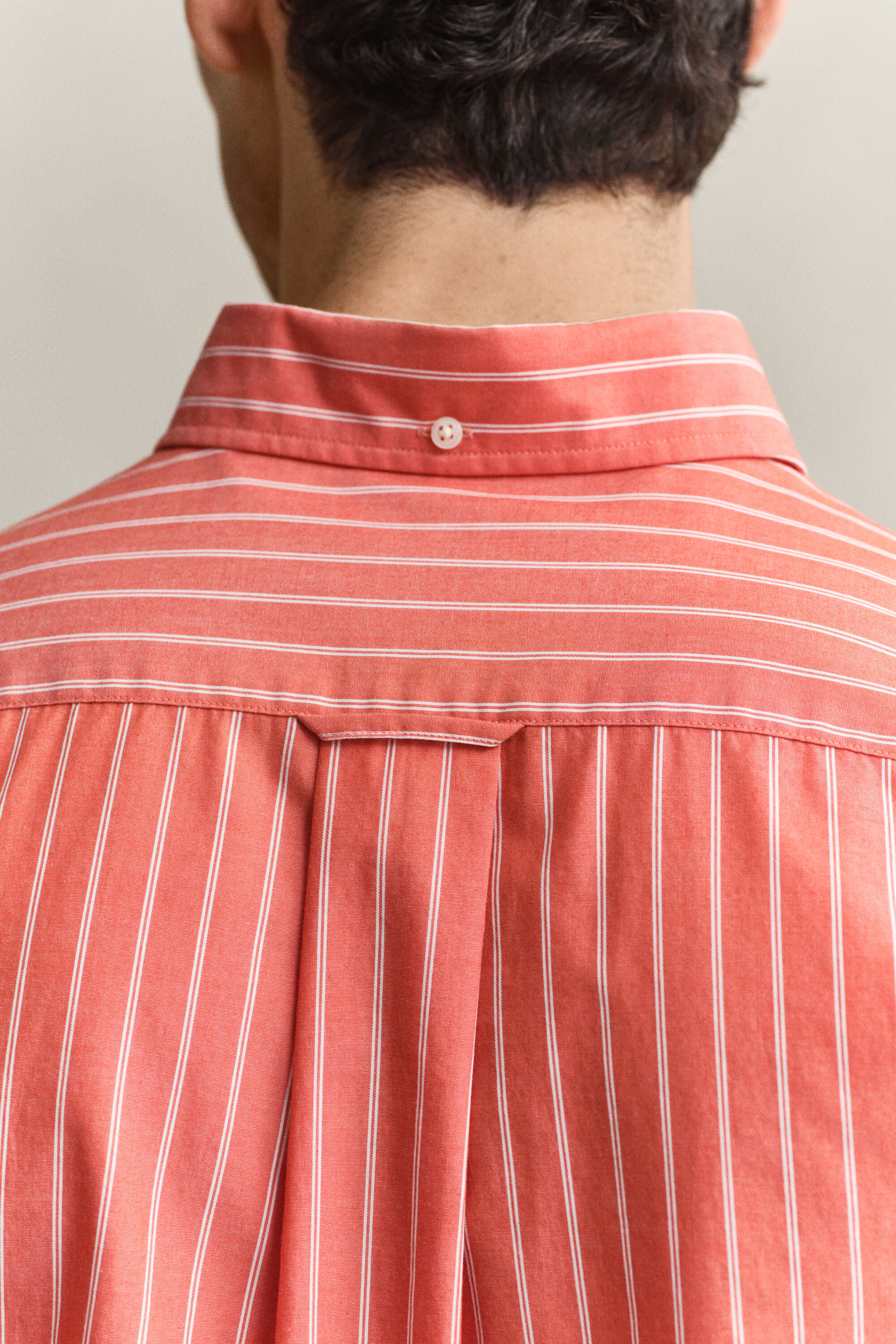 Camisa em popelina às riscas Classic