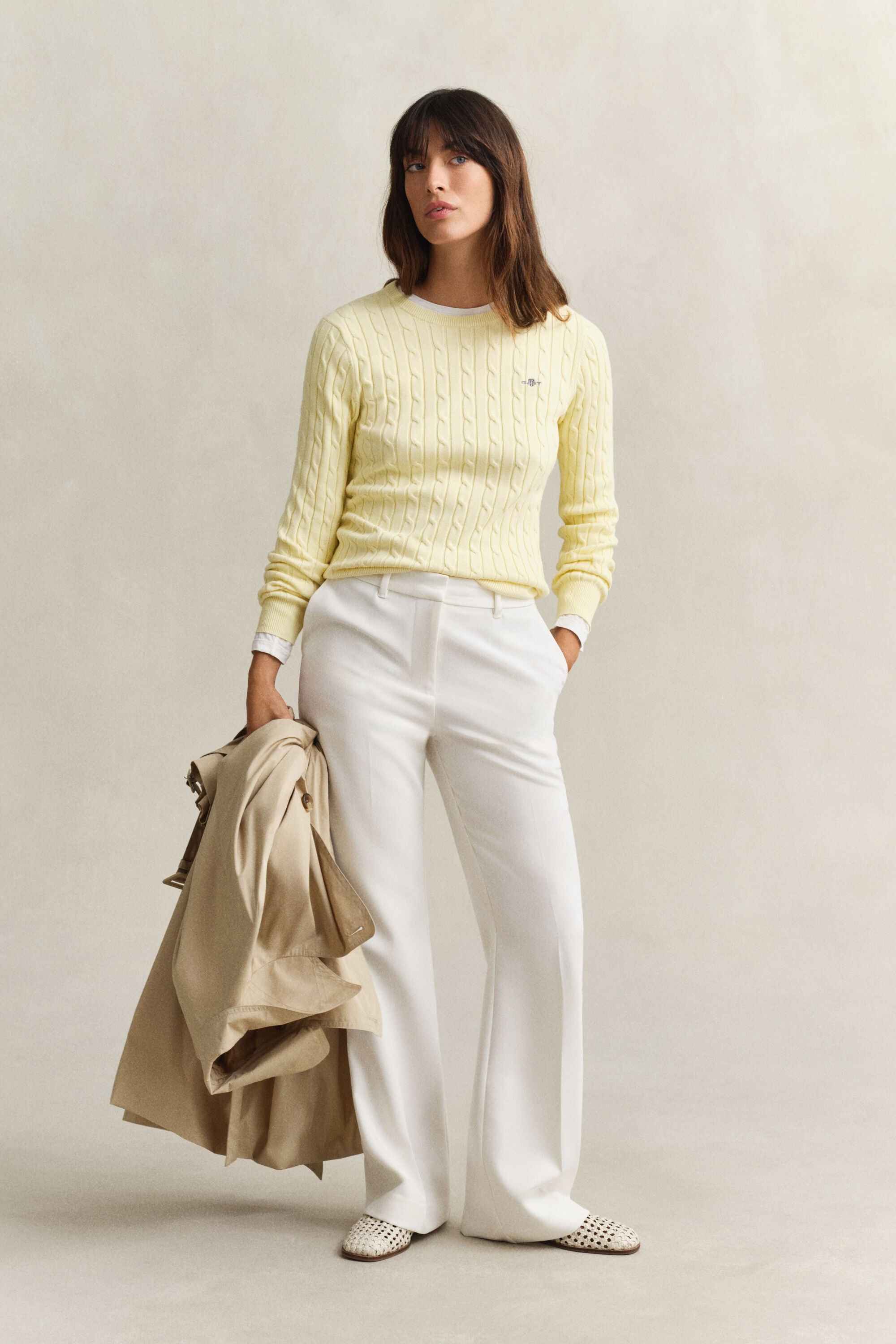 Camisola de malha entrançada com decote redondo