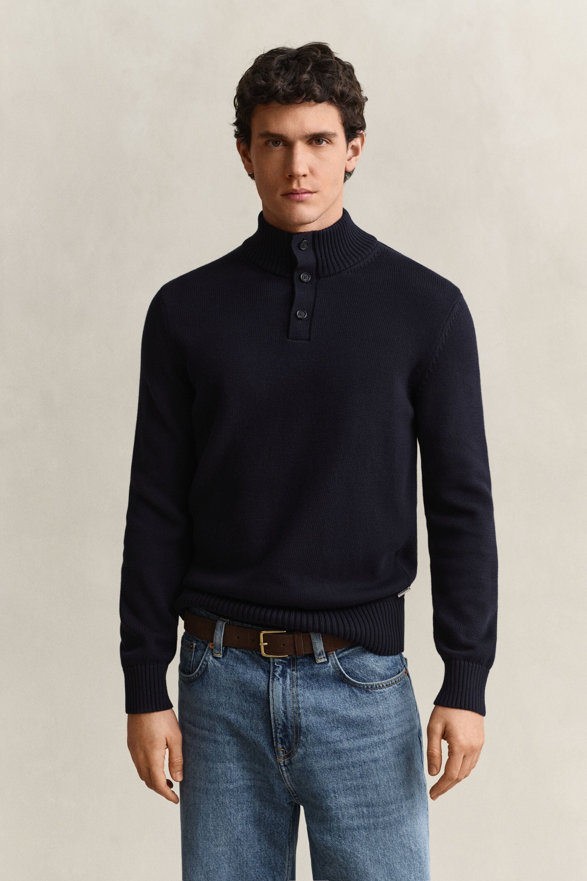 Camisola de malha em algodão Supima com botões no decote