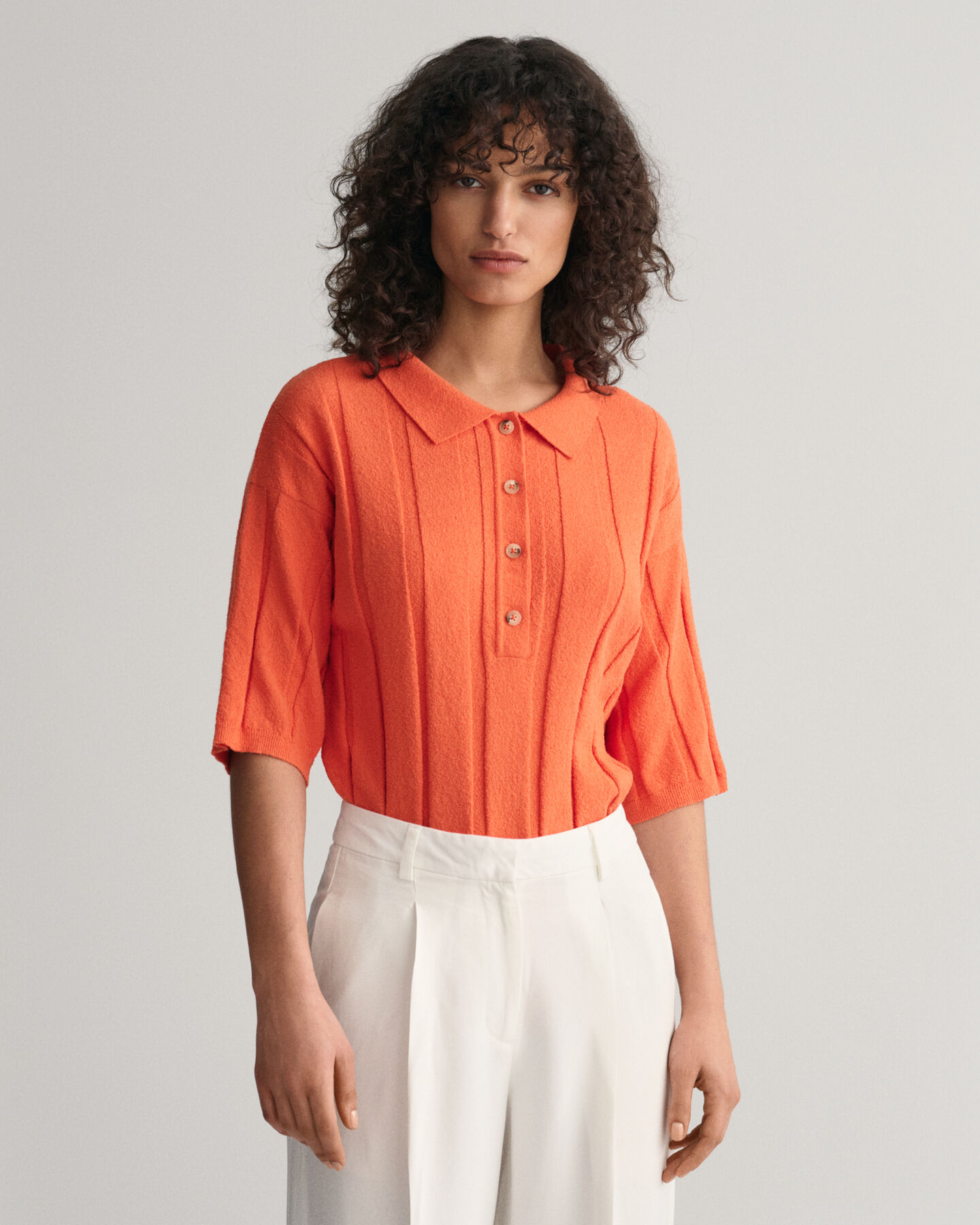 Pulover em malha canelada estilo polo Terry Cloth