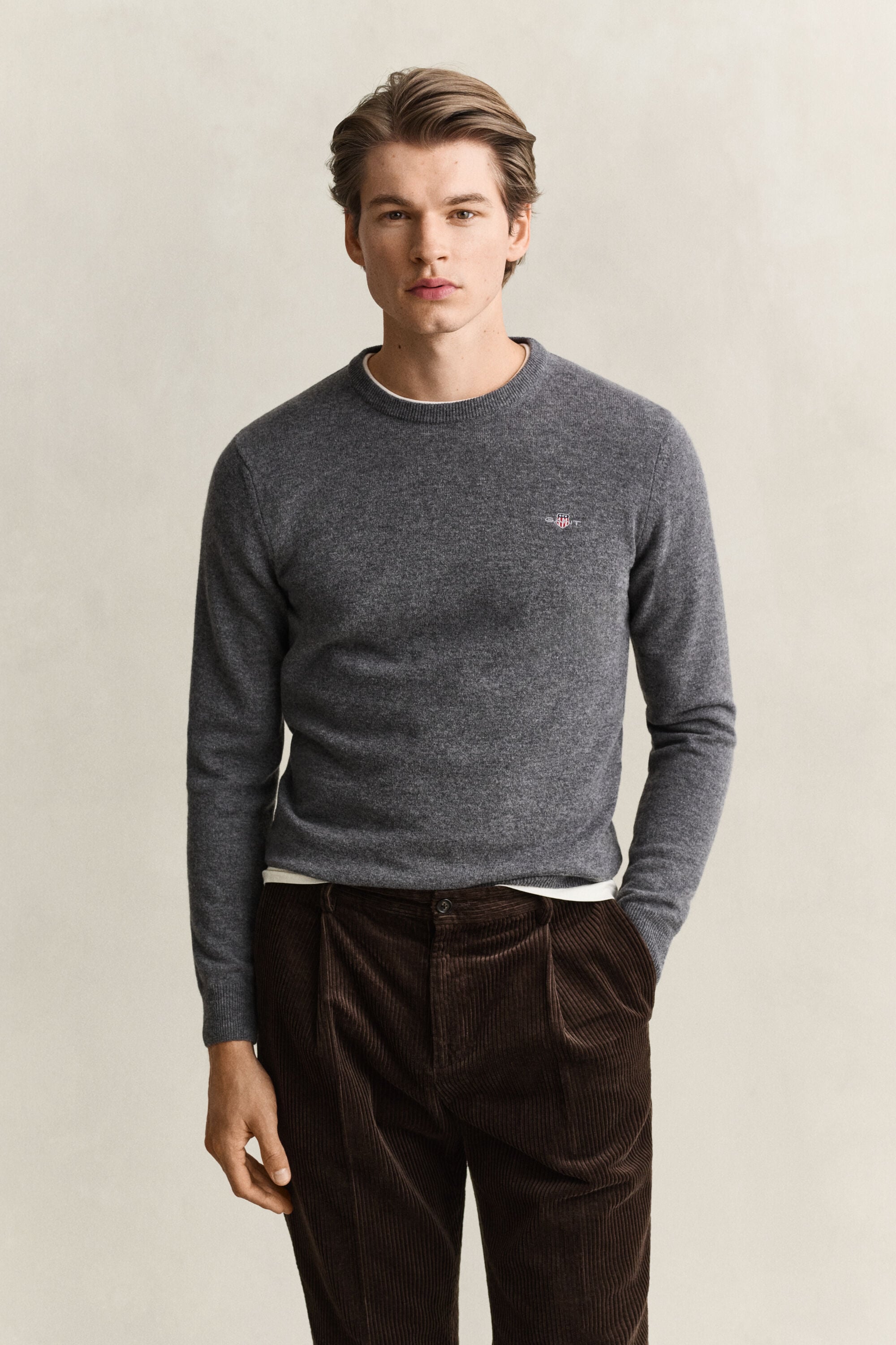 Camisola de malha com decote redondo em lã