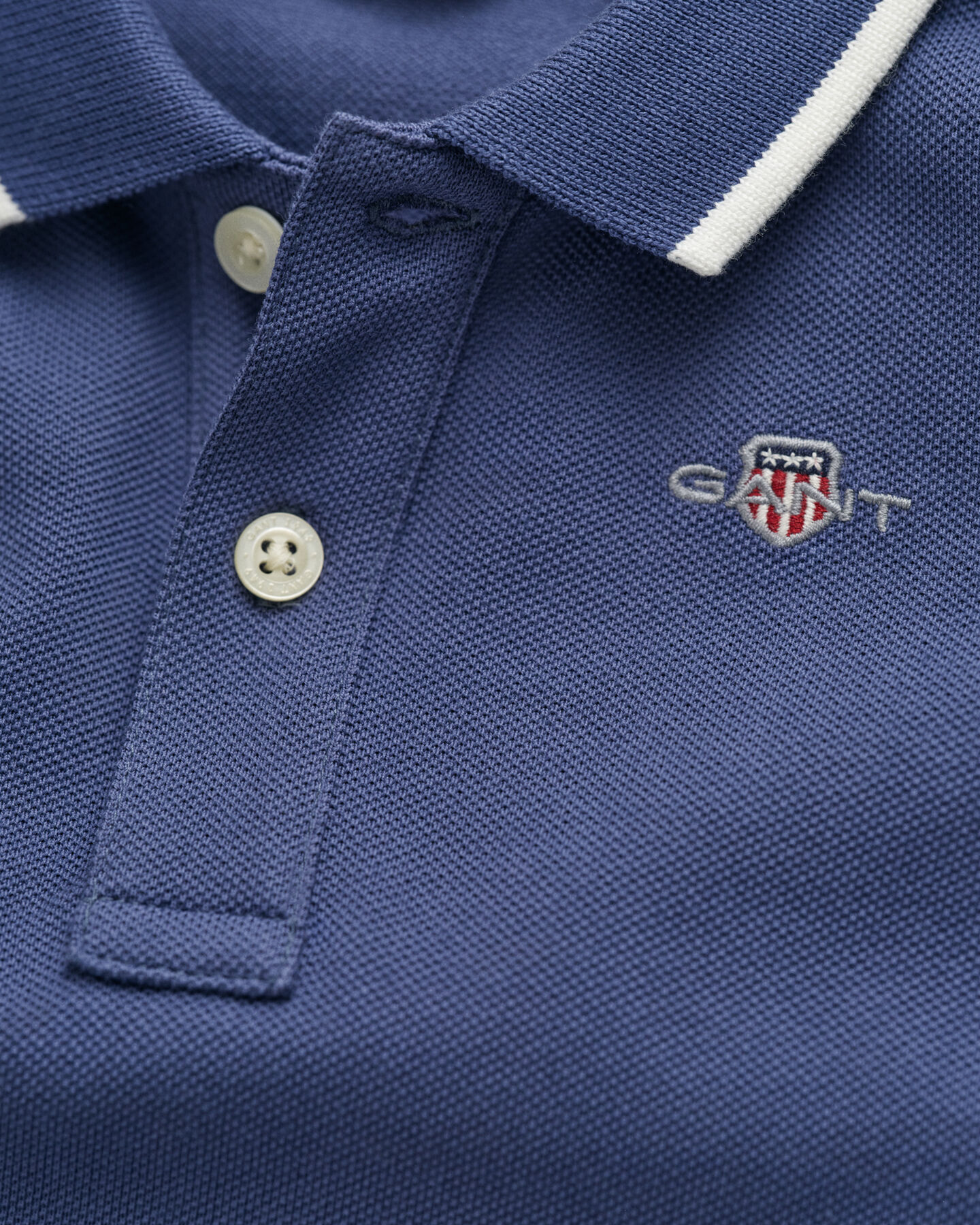 Rugger em algod&atilde;o piqu&eacute; com debrum contrastante Baby