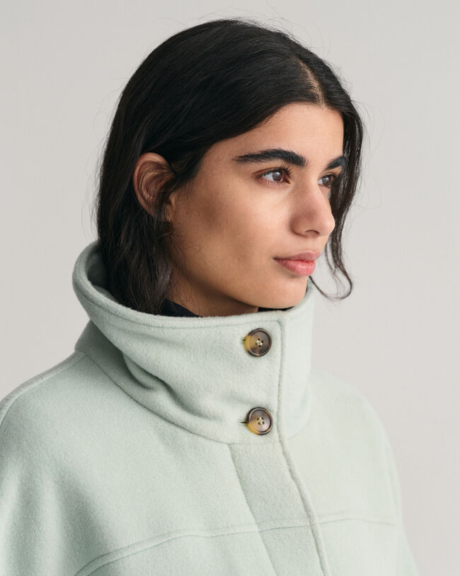 Casaco de l&atilde; curto